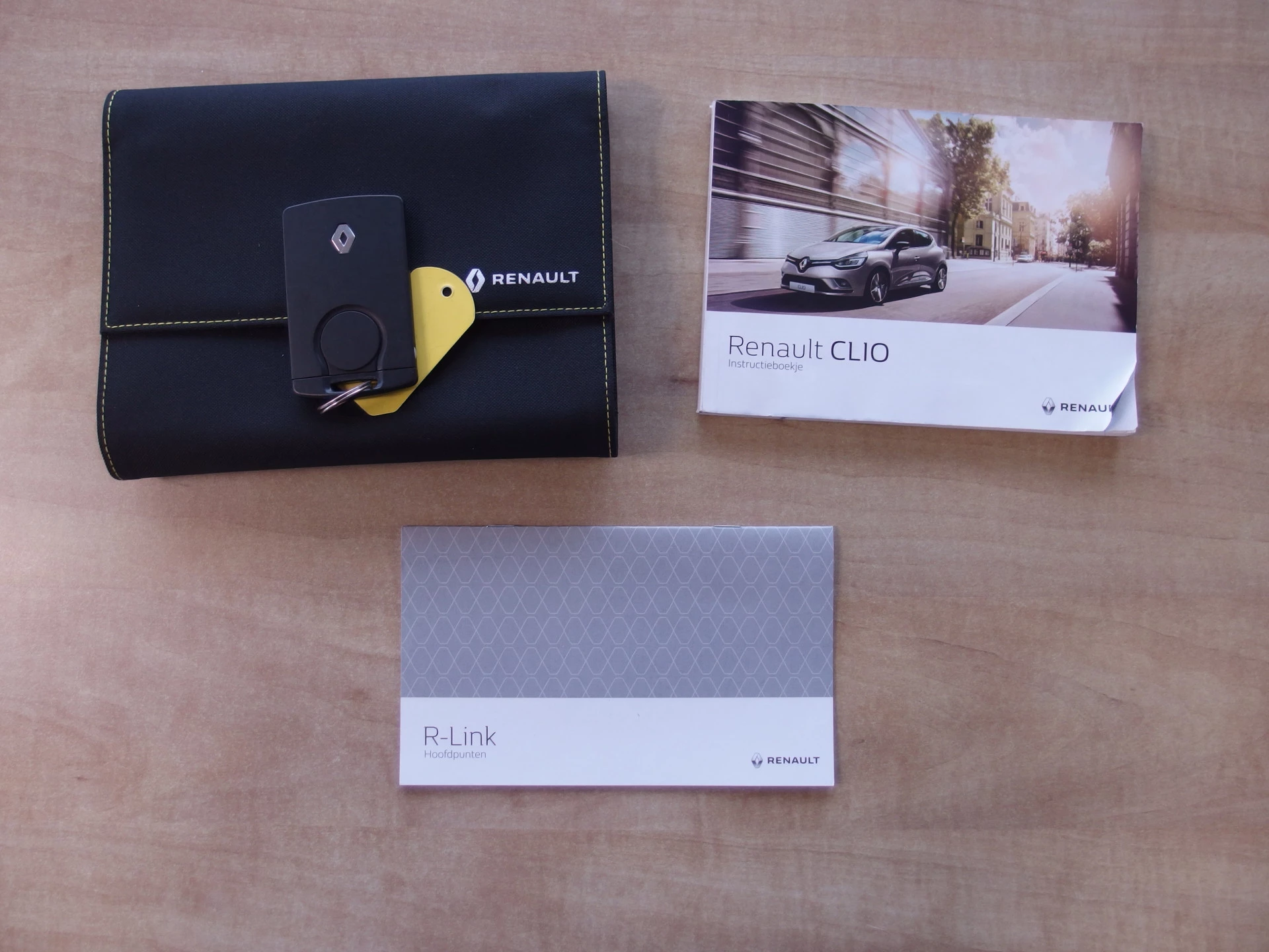 Hoofdafbeelding Renault Clio