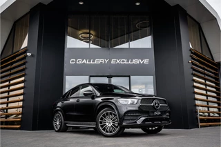 Hoofdafbeelding Mercedes-Benz GLE Mercedes-Benz GLE Coupé 350 e 4MATIC AMG - Panorama | Luchtvering | Burmester | ACC | HUD | Memory