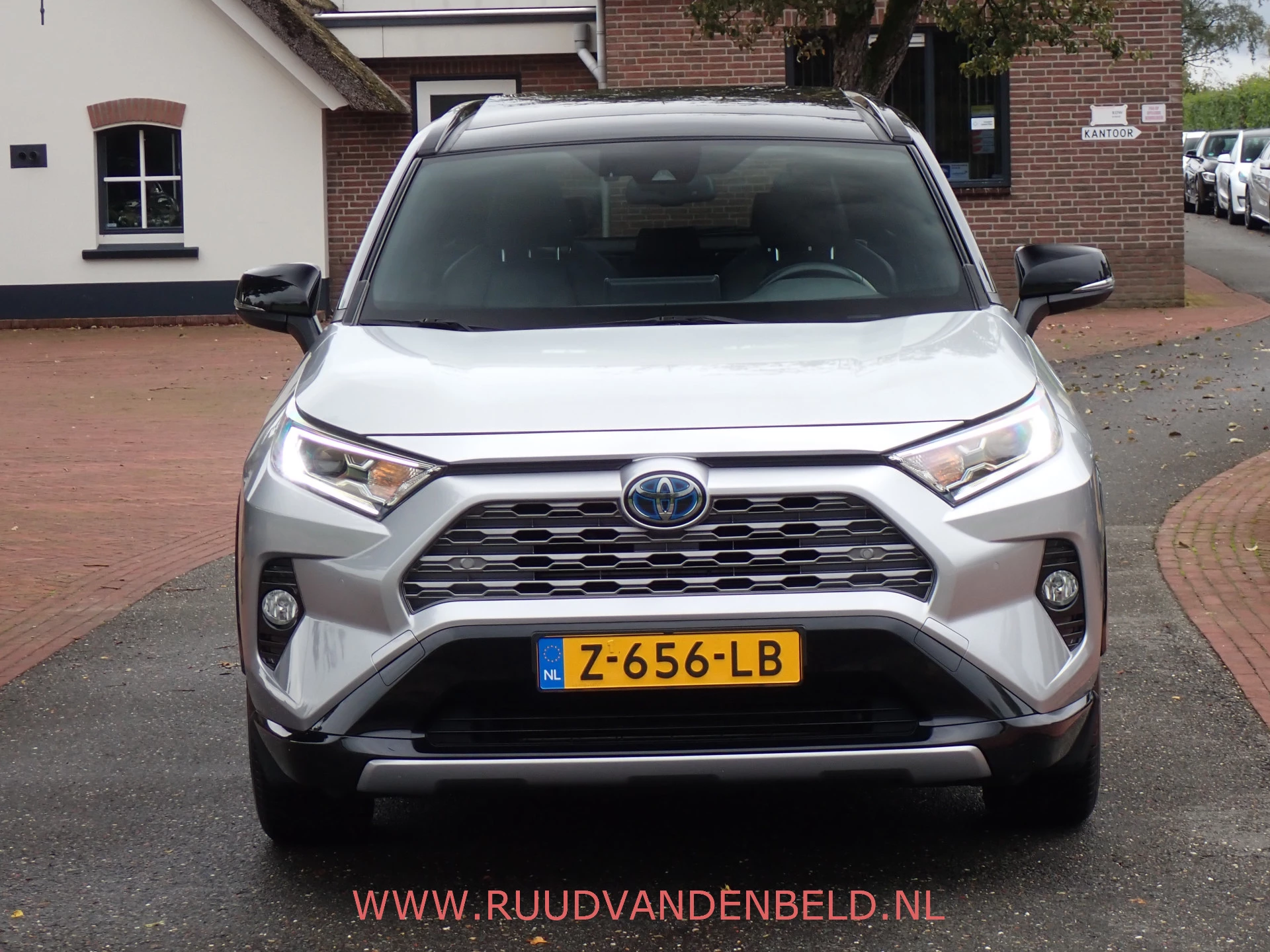 Hoofdafbeelding Toyota RAV4