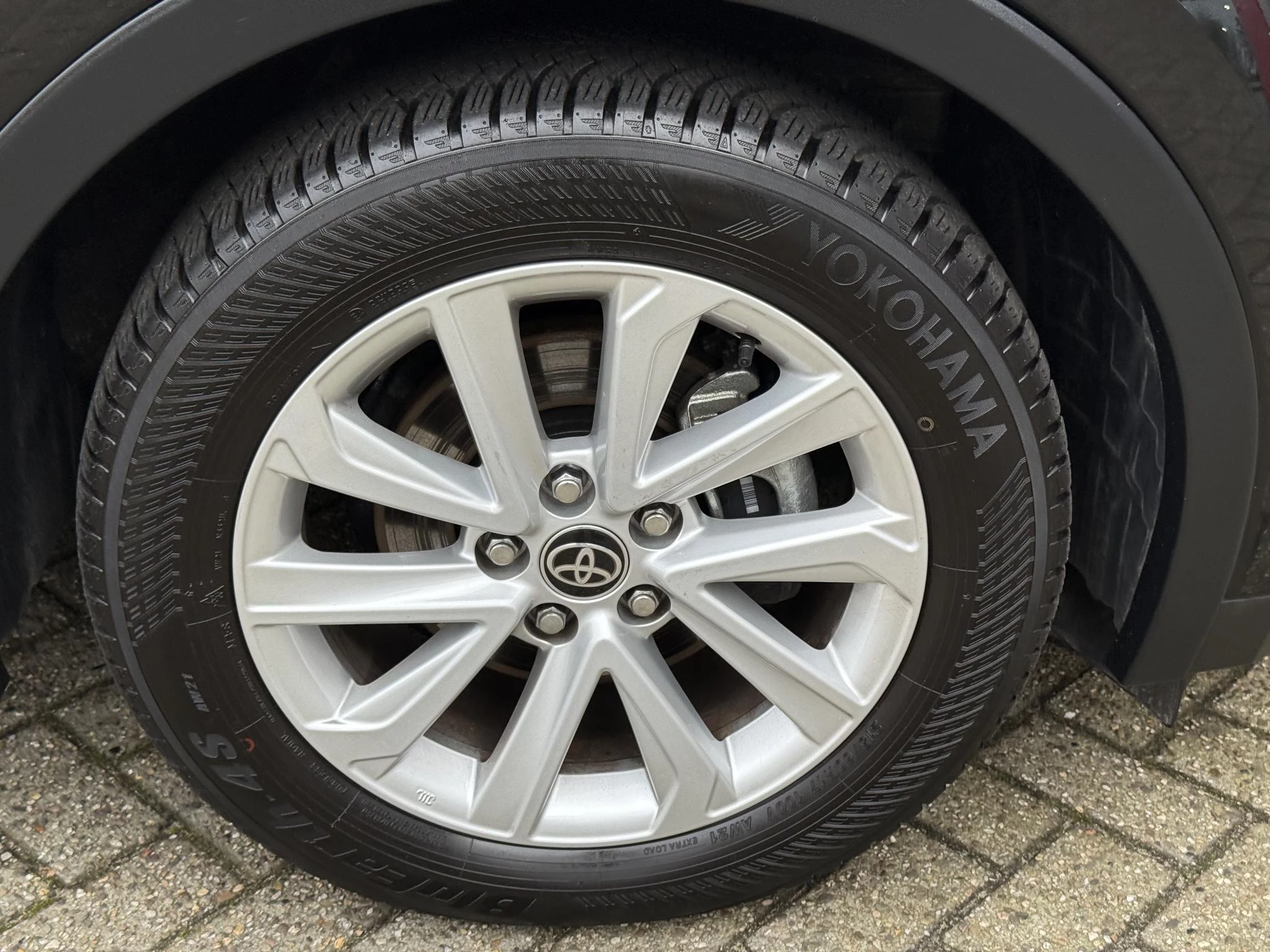 Hoofdafbeelding Toyota C-HR