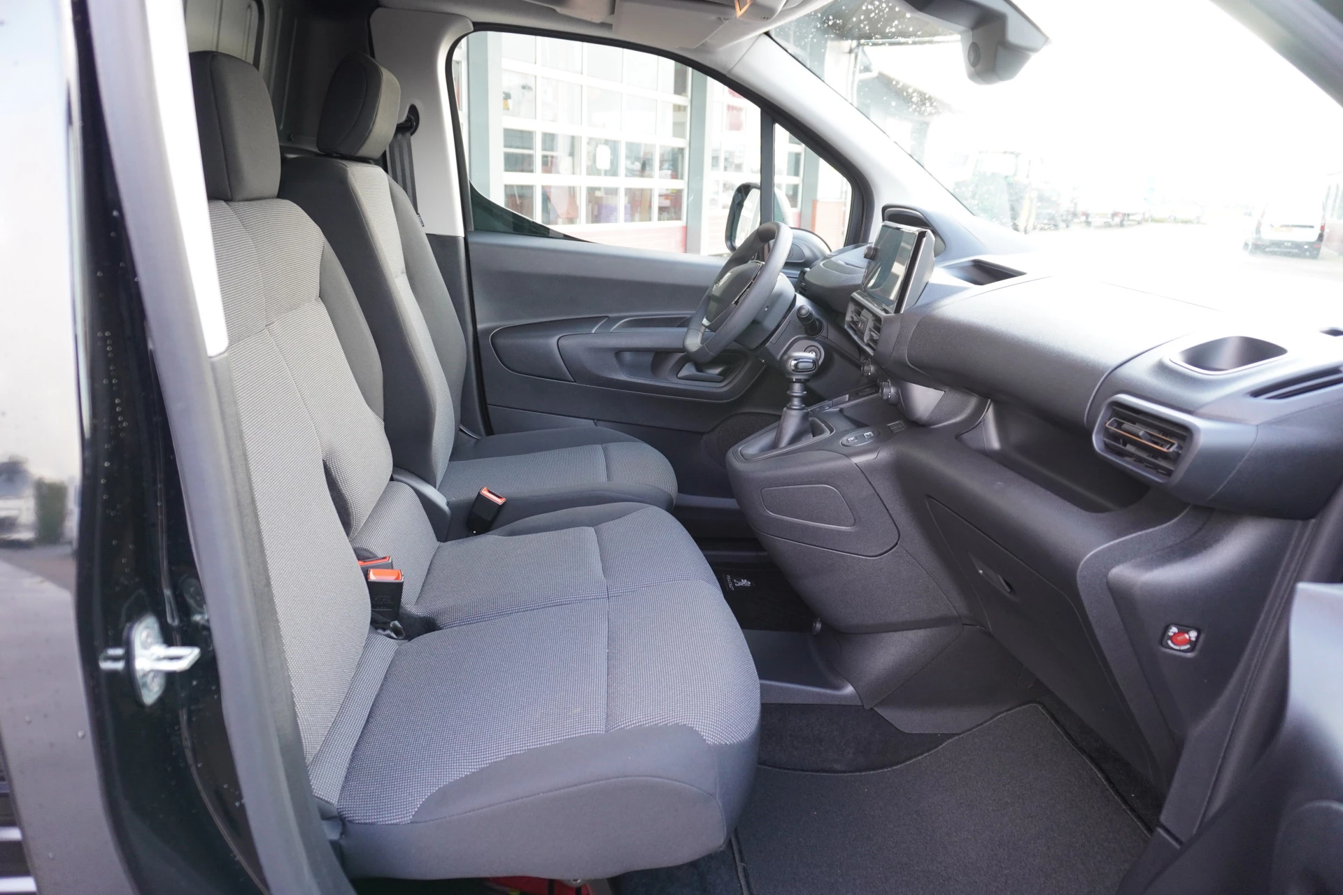 Hoofdafbeelding Peugeot Partner