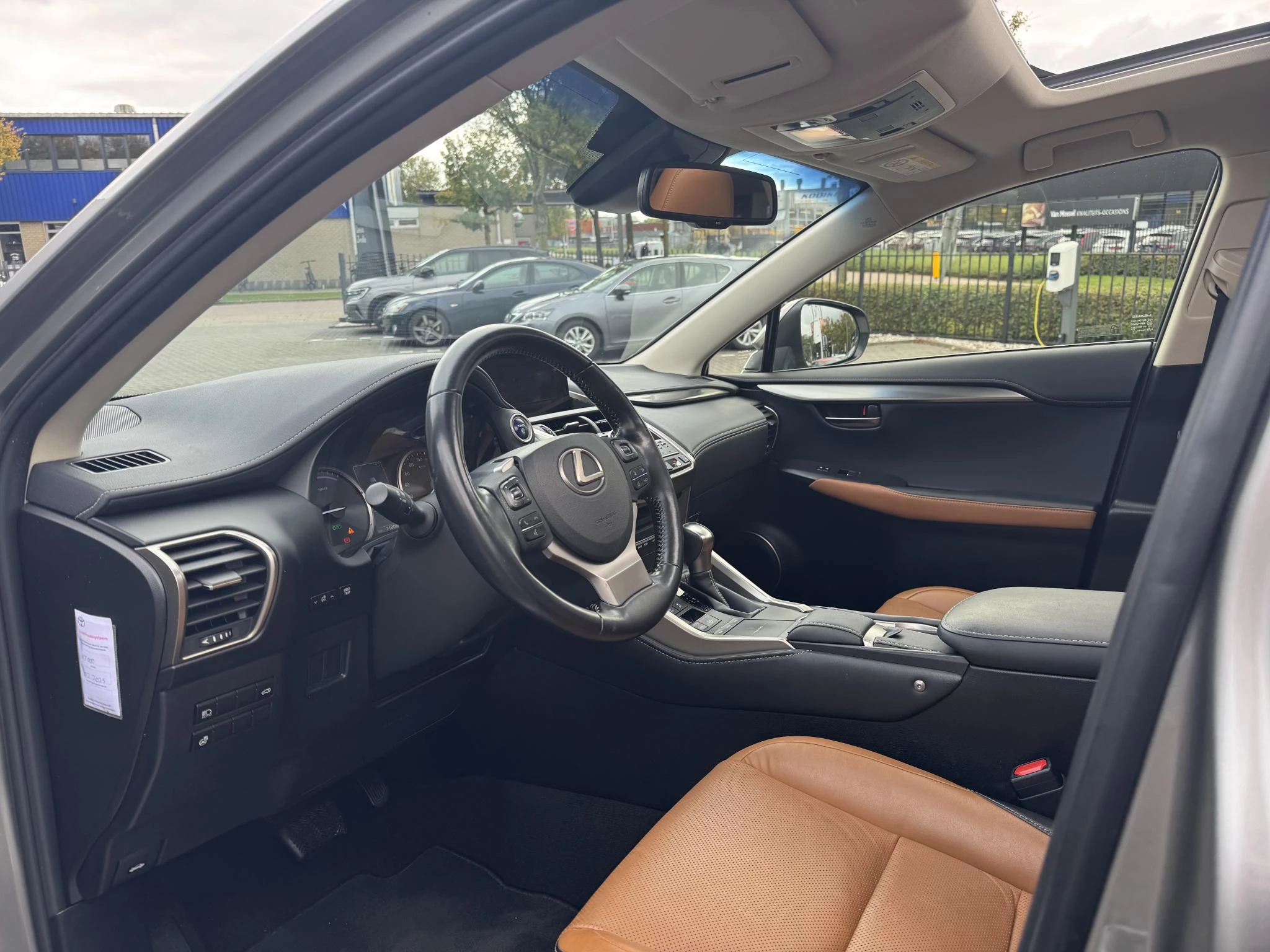 Hoofdafbeelding Lexus NX