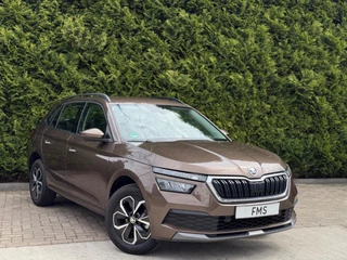 Hoofdafbeelding Škoda Kamiq Skoda Kamiq 1.0 TSI Sport CarPlay Automaat