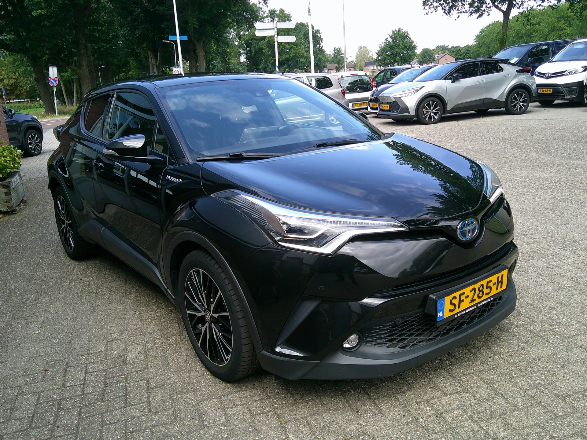 Hoofdafbeelding Toyota C-HR