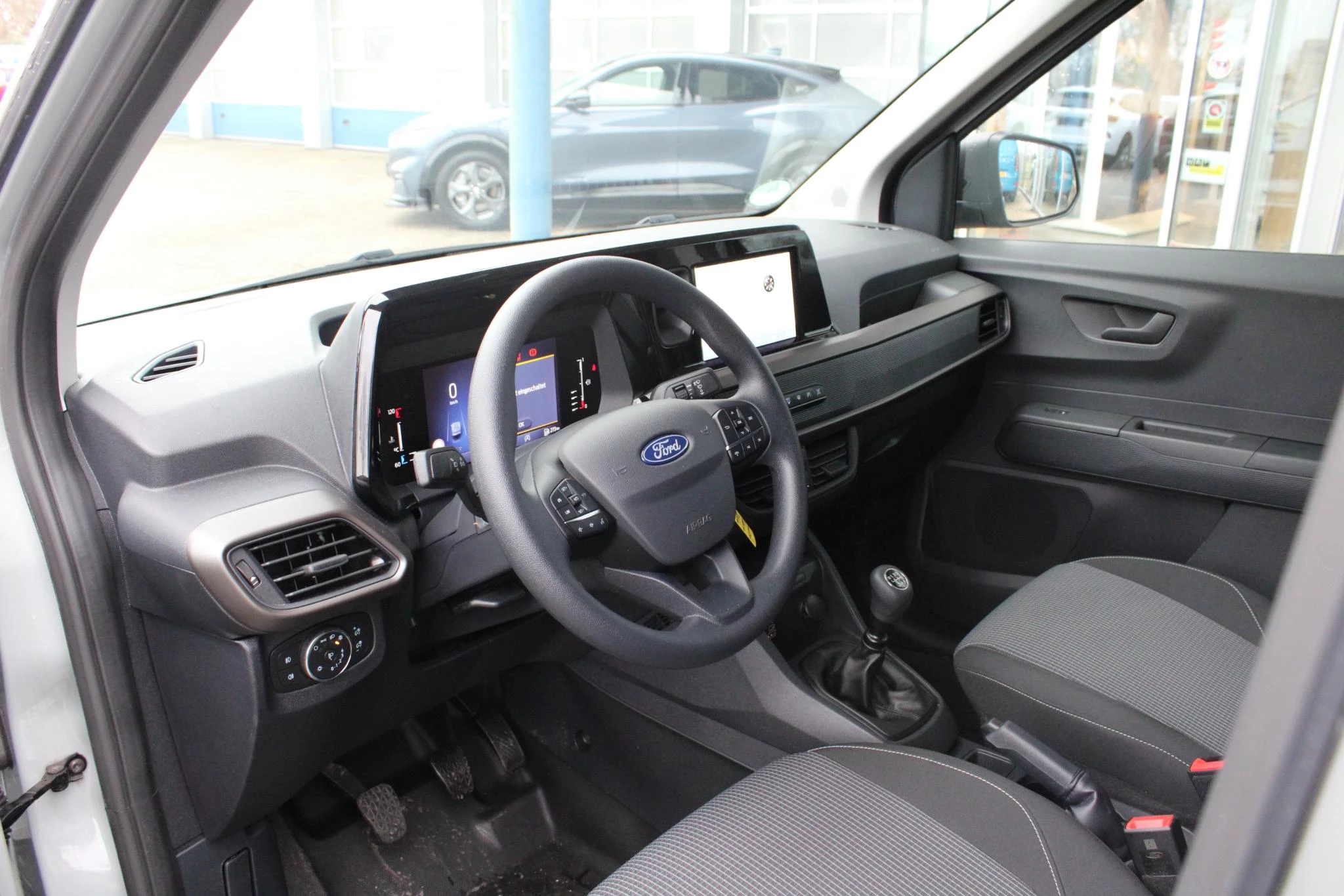 Hoofdafbeelding Ford Transit Courier