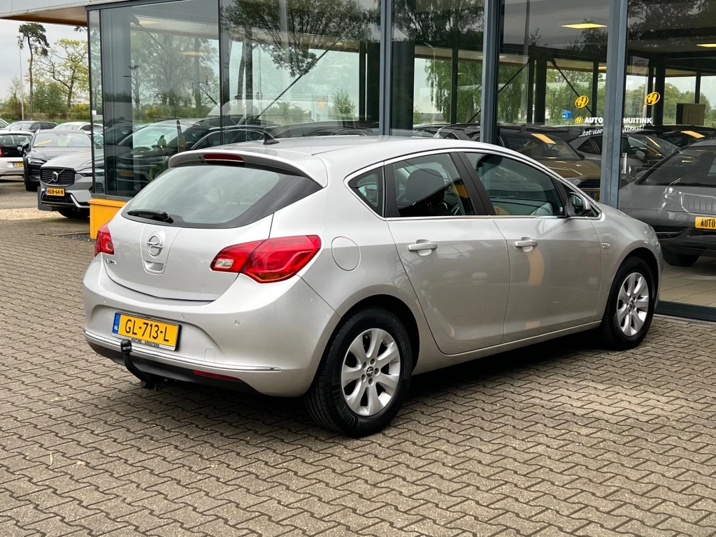 Hoofdafbeelding Opel Astra