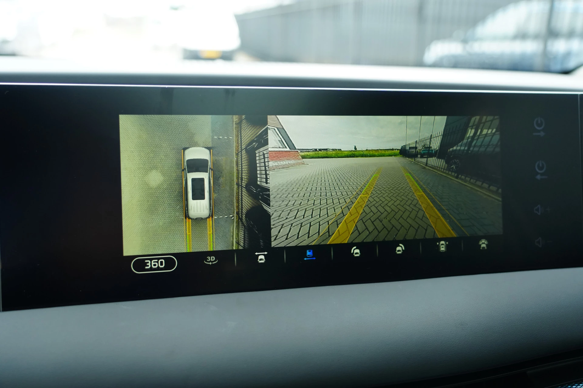 Hoofdafbeelding DFSK Forthing 9