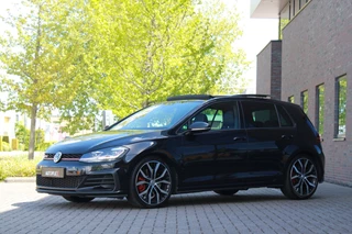 Volkswagen Golf 2.0 TSI GTI Performance