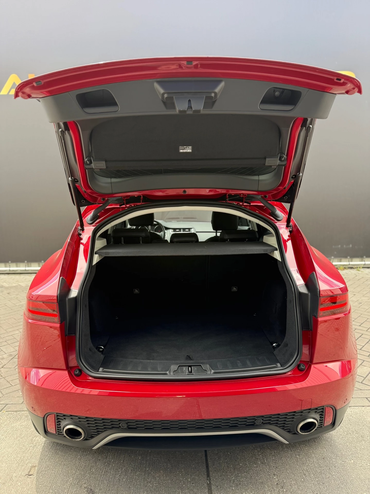 Hoofdafbeelding Jaguar E-PACE