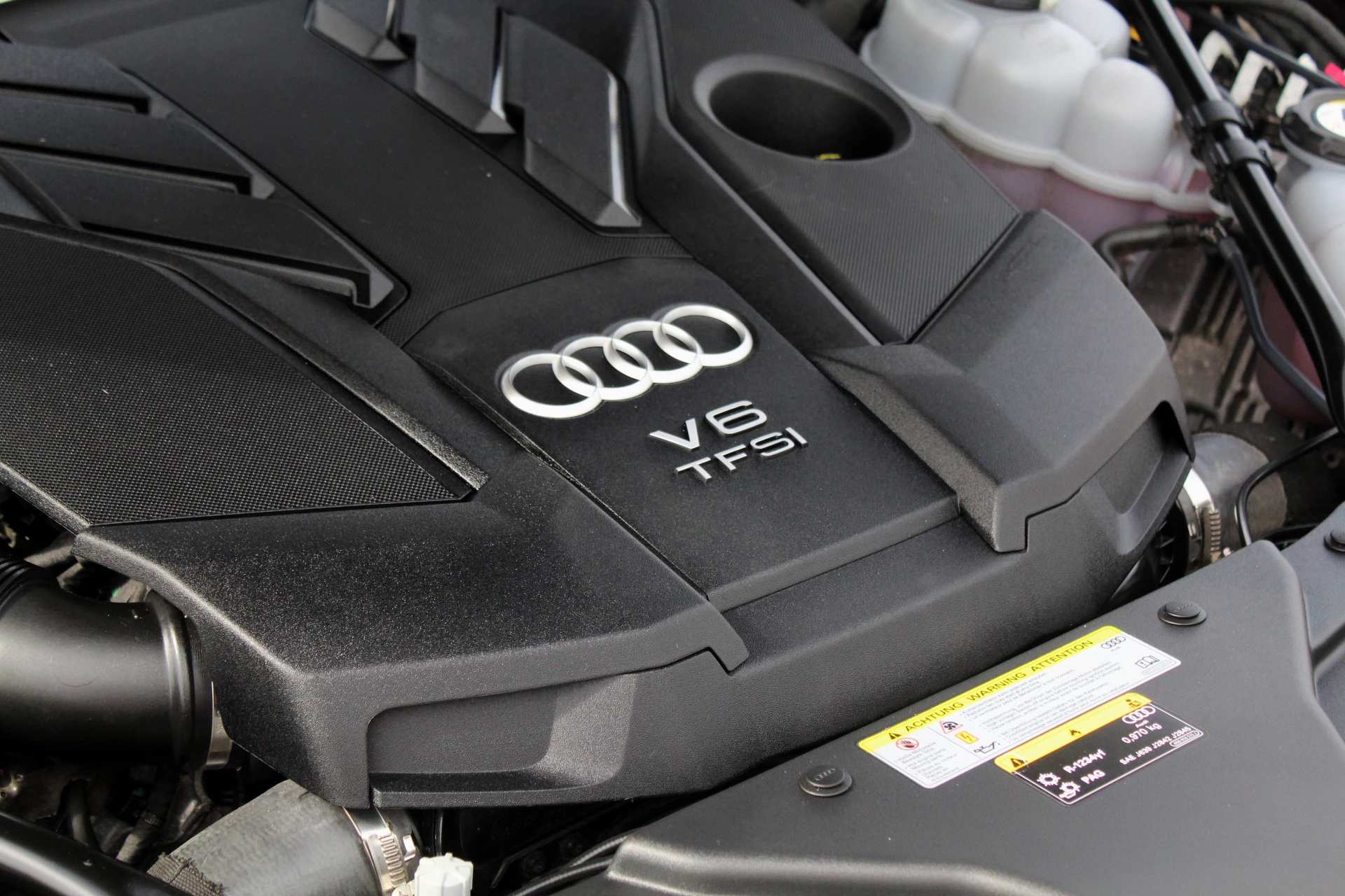 Hoofdafbeelding Audi A8