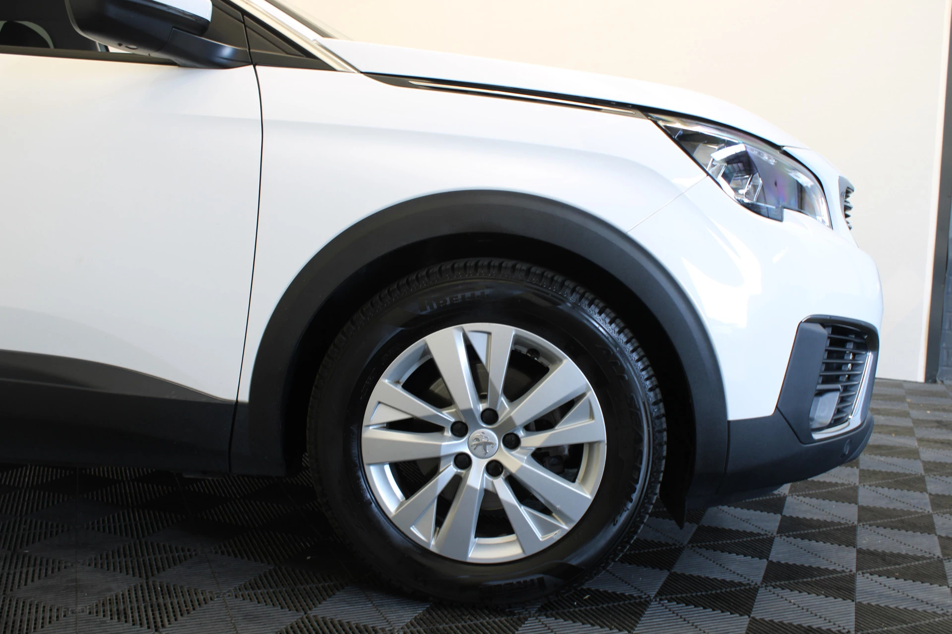 Hoofdafbeelding Peugeot 5008
