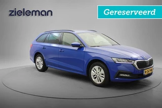 Hoofdafbeelding Škoda Octavia Škoda Octavia Combi 1.0 TSI Business Edition - Digitaal Cockpit, Carplay, Navi, Cruise, PDC GERESERVEERD!!!