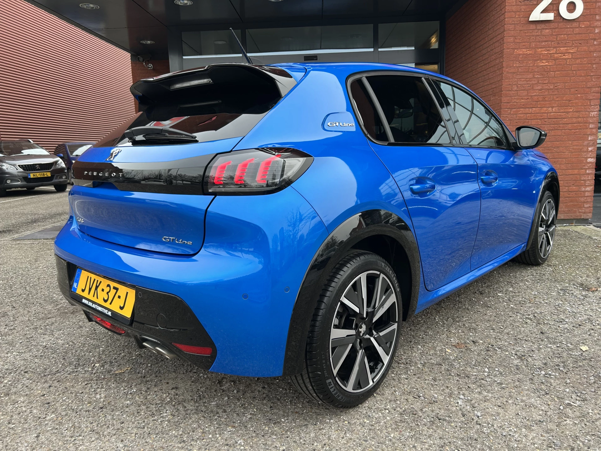 Hoofdafbeelding Peugeot 208