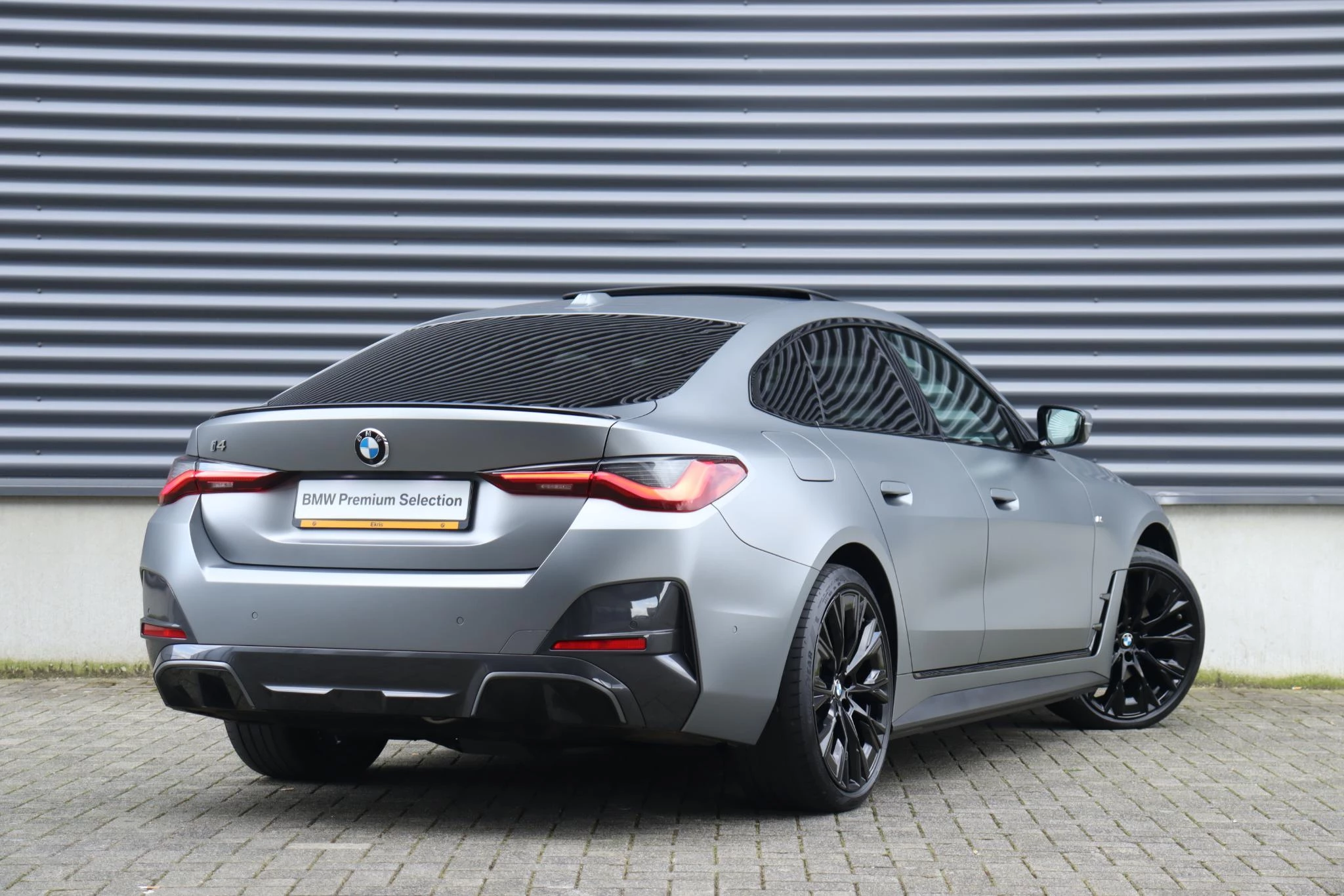 Hoofdafbeelding BMW i4