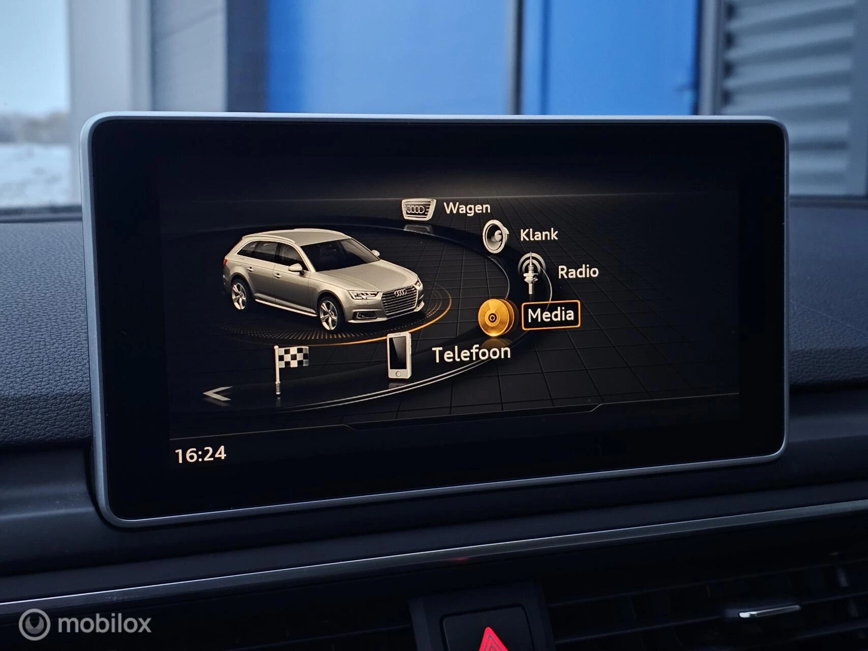 Hoofdafbeelding Audi A4