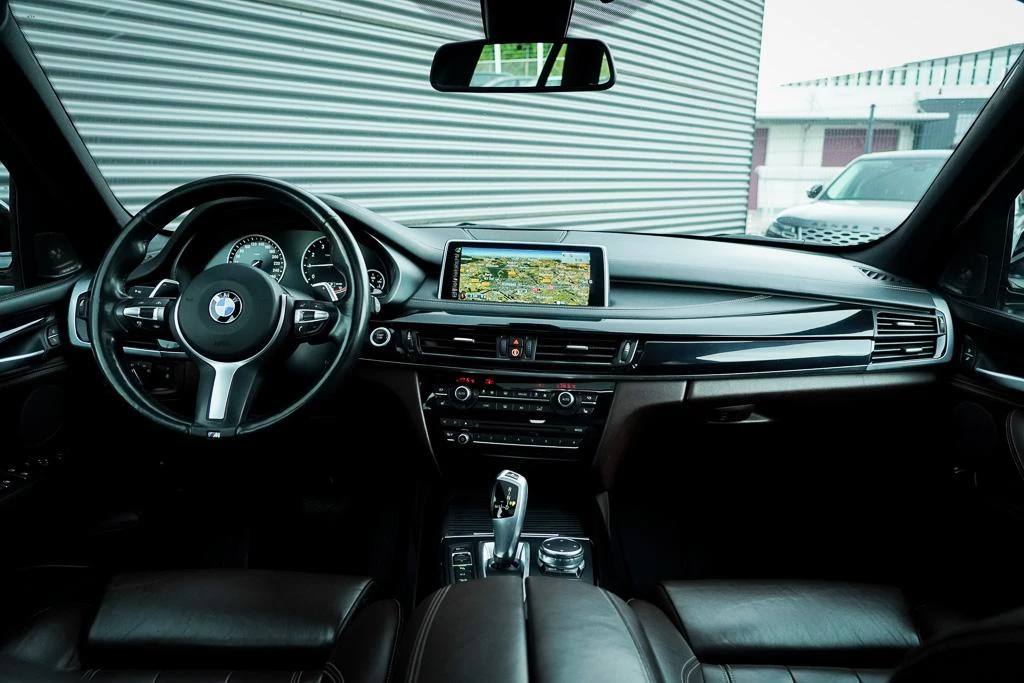 Hoofdafbeelding BMW X5