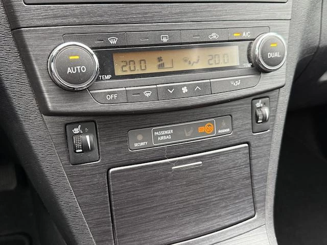 Hoofdafbeelding Toyota Avensis