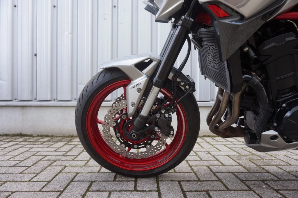 Hoofdafbeelding Kawasaki Z900