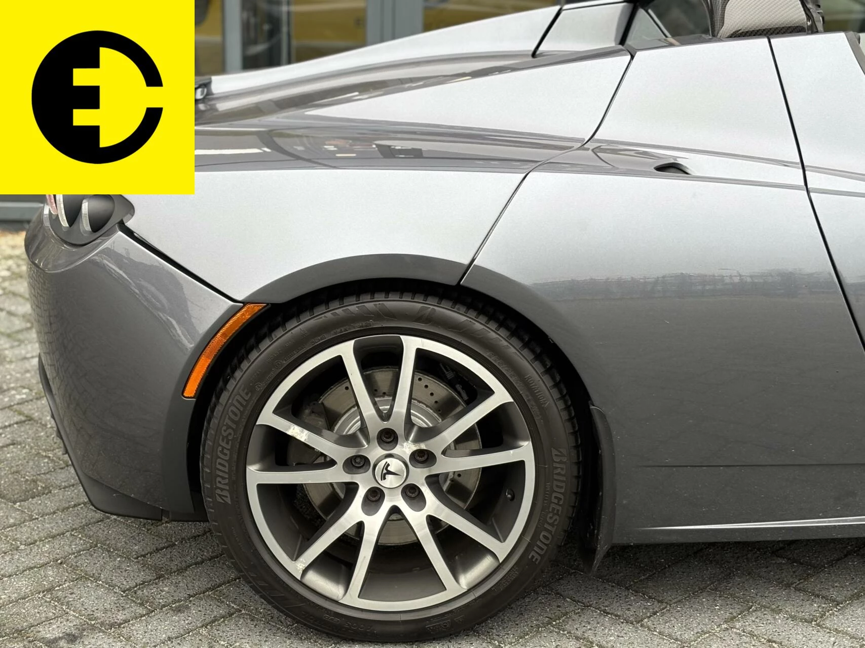 Hoofdafbeelding Tesla Roadster