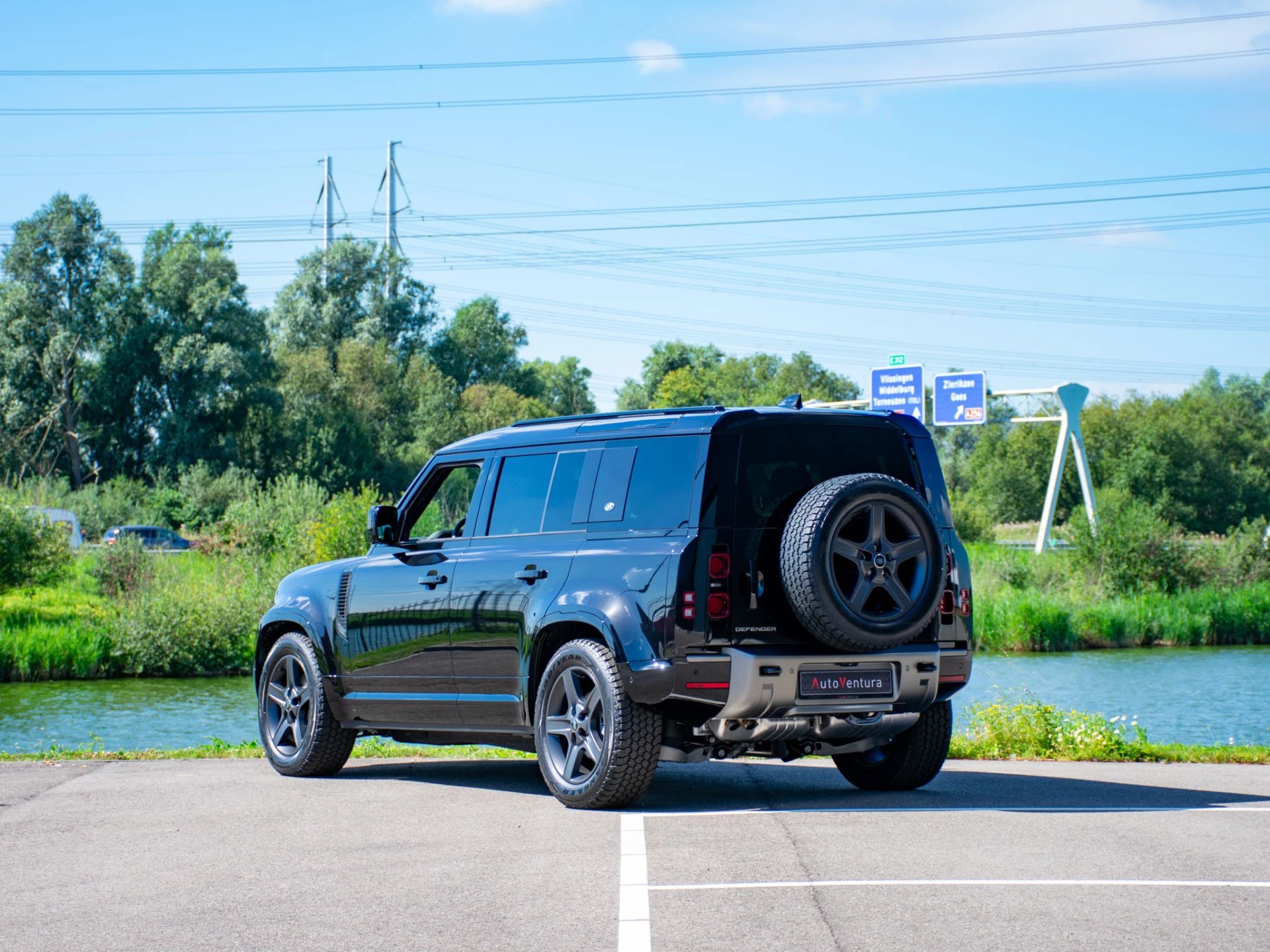 Hoofdafbeelding Land Rover Defender