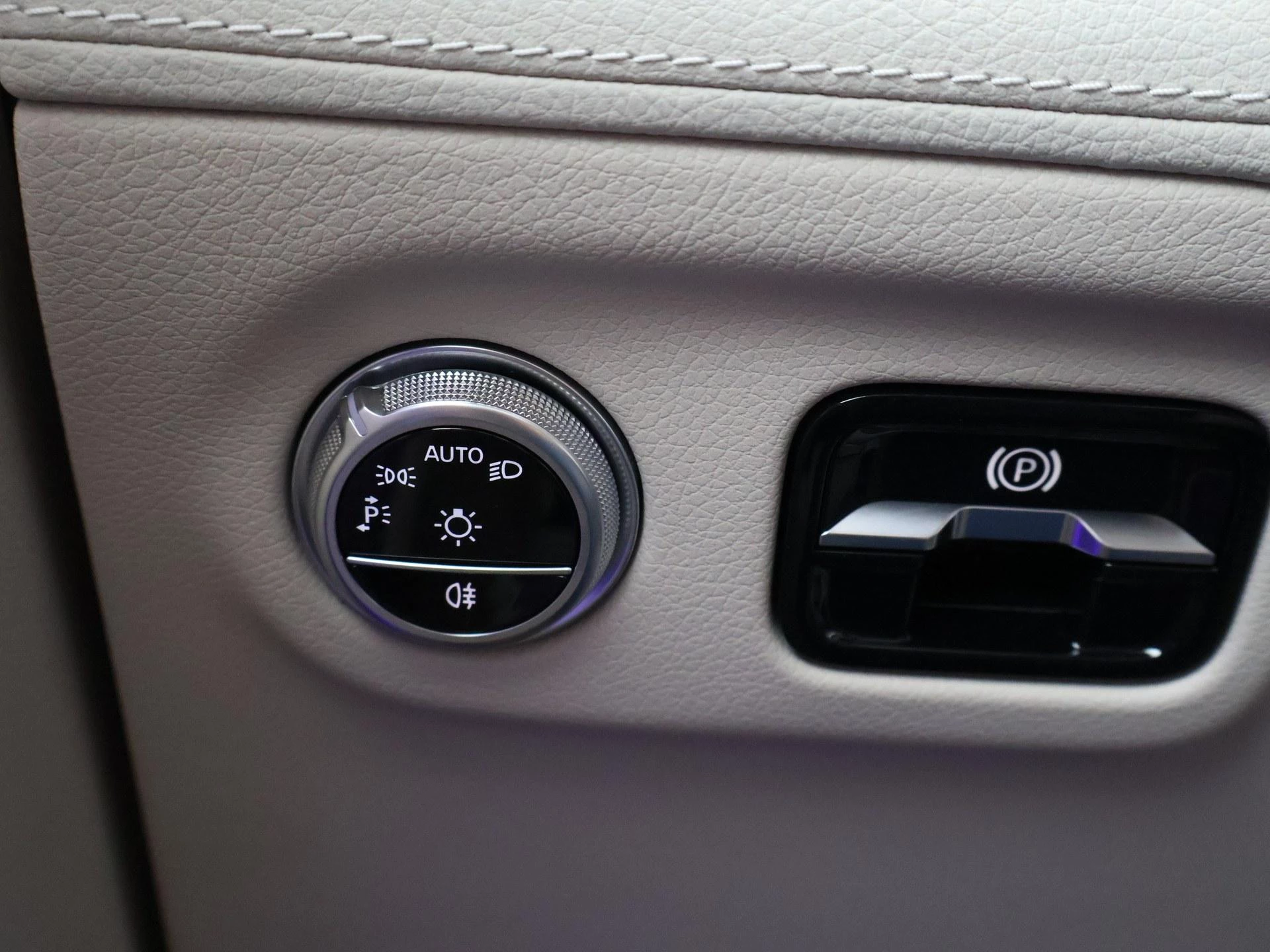 Hoofdafbeelding Mercedes-Benz EQS