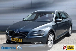 Hoofdafbeelding Škoda Superb Škoda Superb COMBI 1.4 TSI DSG7 STYLE BUSINESS / P.DAK / EL. STOELEN / KEYLESS