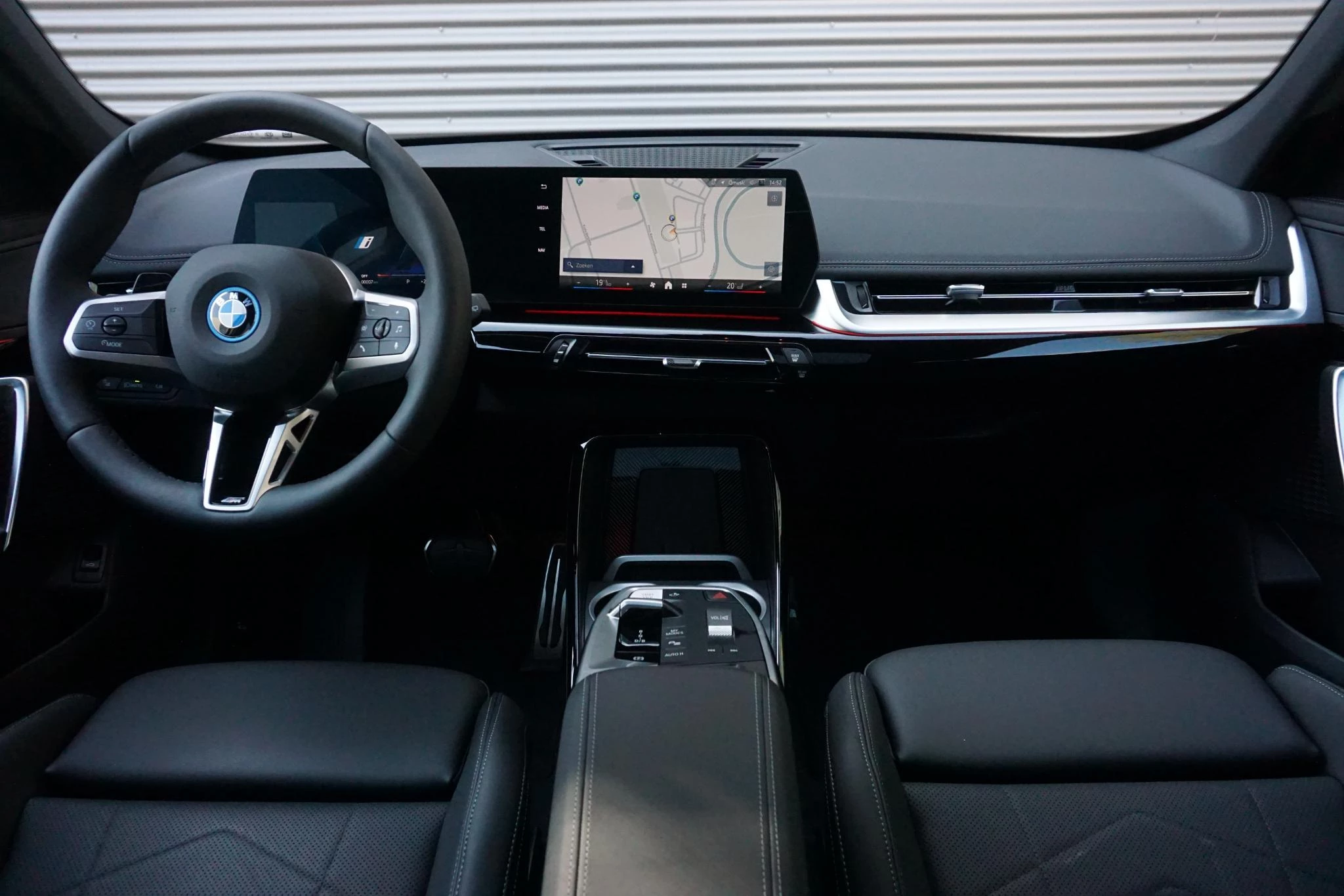 Hoofdafbeelding BMW iX1