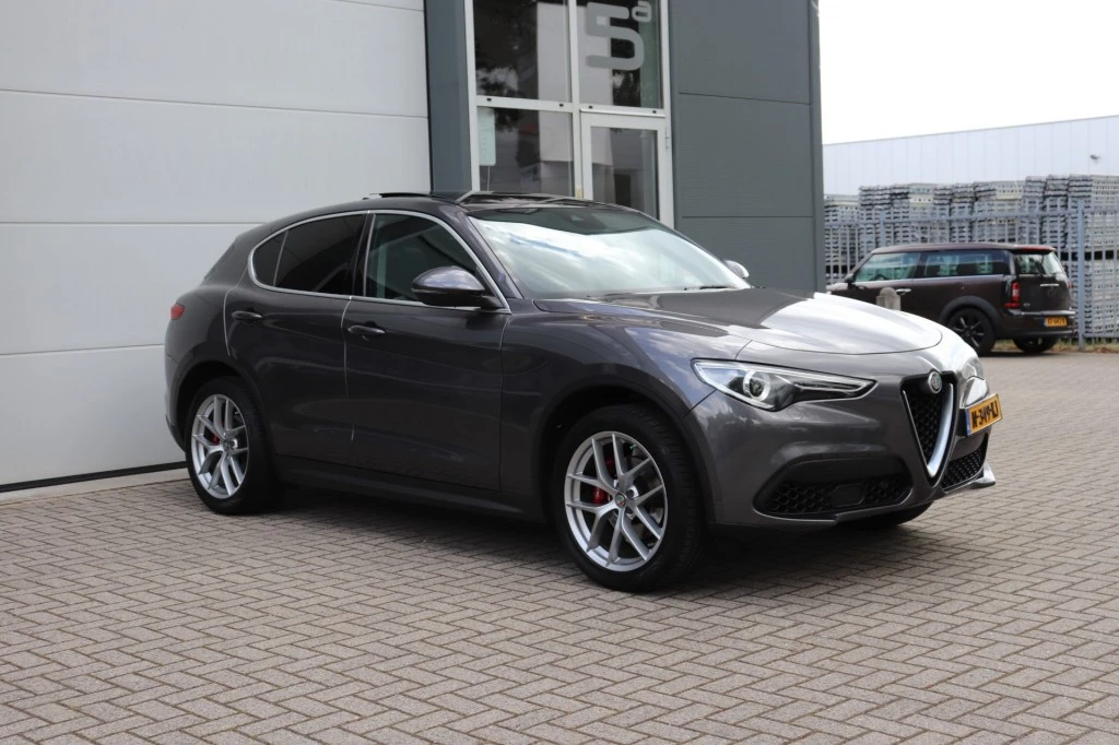 Hoofdafbeelding Alfa Romeo Stelvio