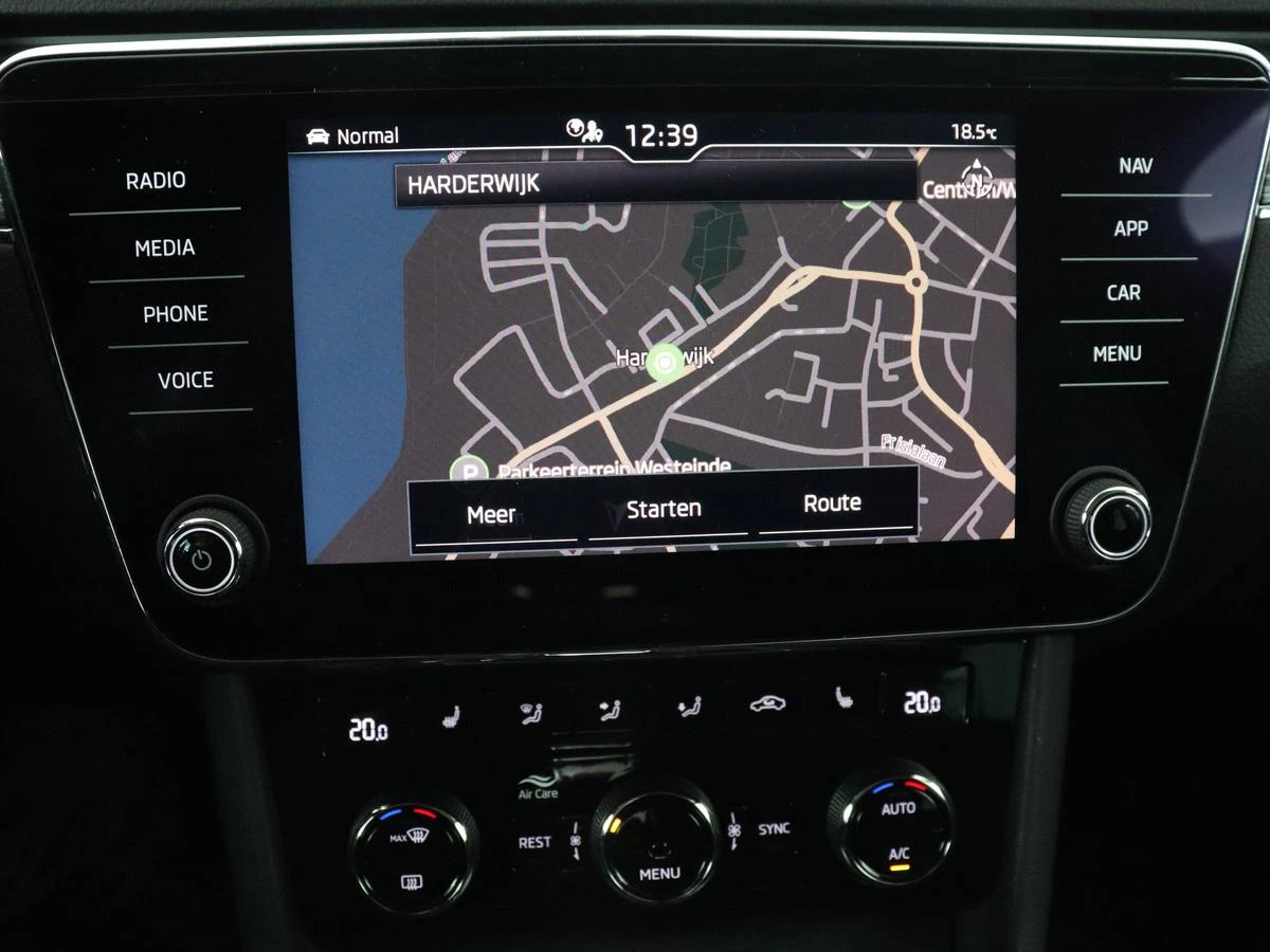 Hoofdafbeelding Škoda Superb