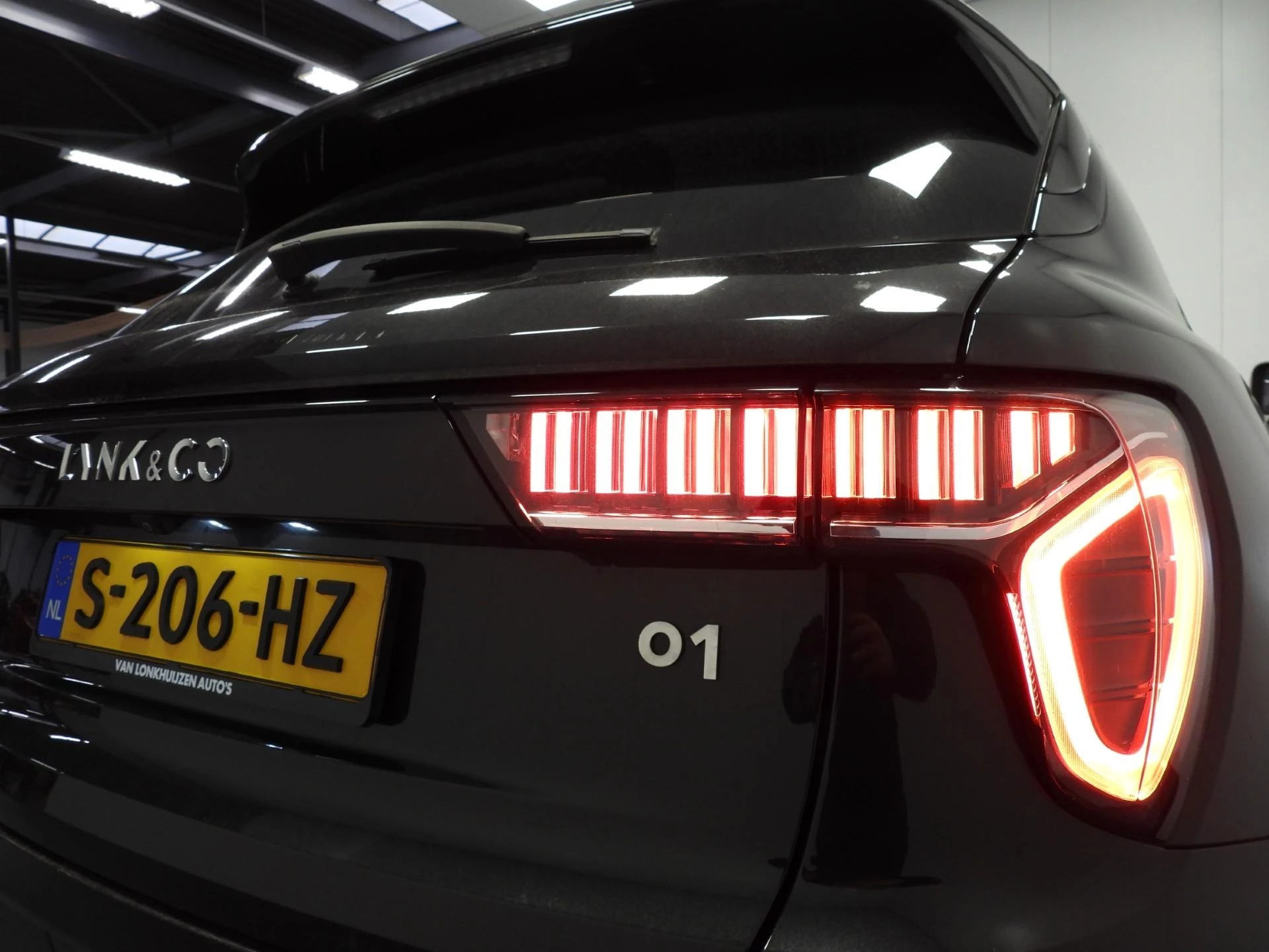 Hoofdafbeelding Lynk & Co 01