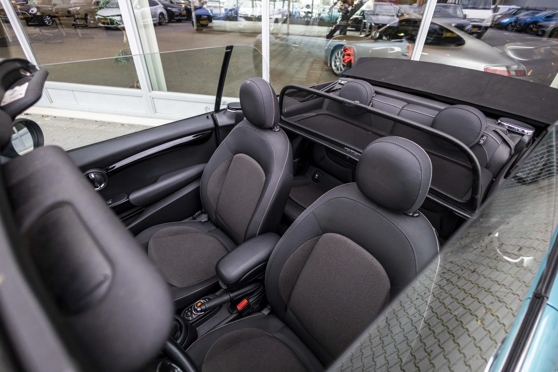 Hoofdafbeelding MINI One Cabrio