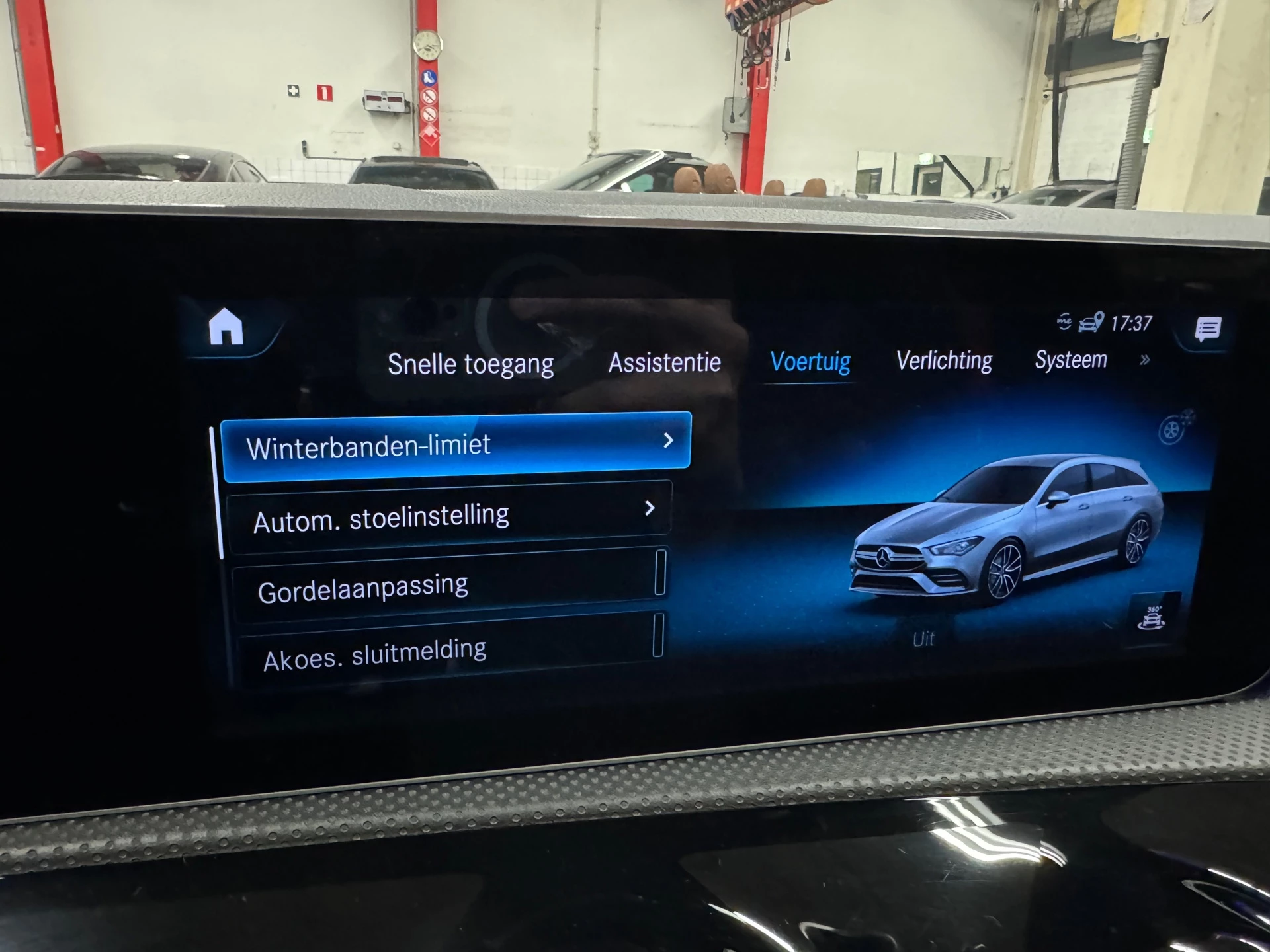 Hoofdafbeelding Mercedes-Benz CLA