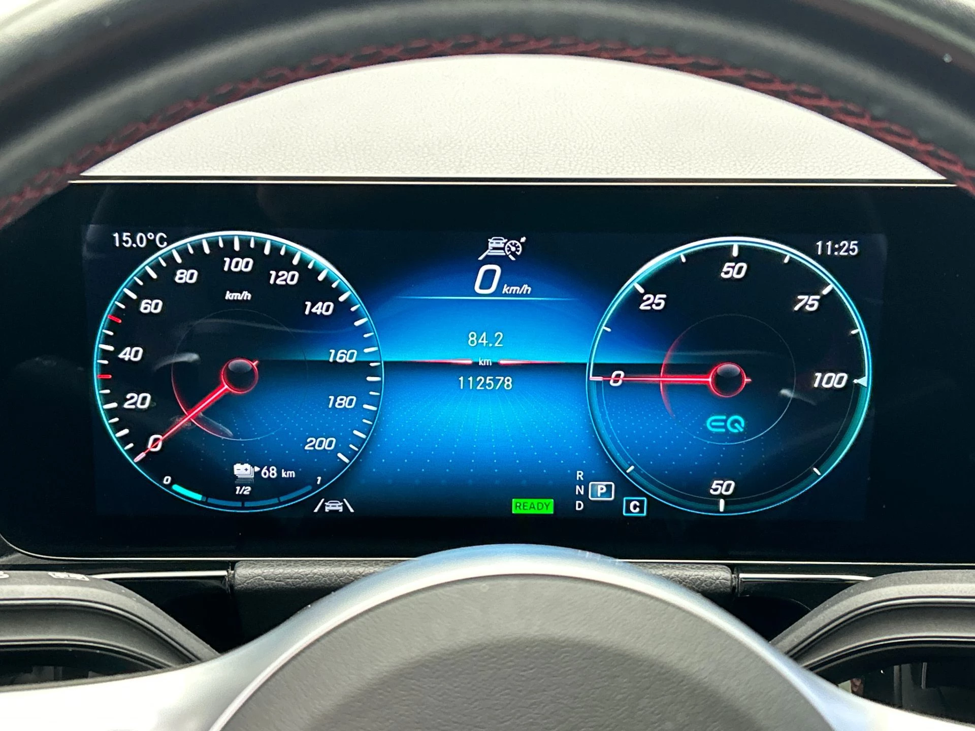 Hoofdafbeelding Mercedes-Benz EQA