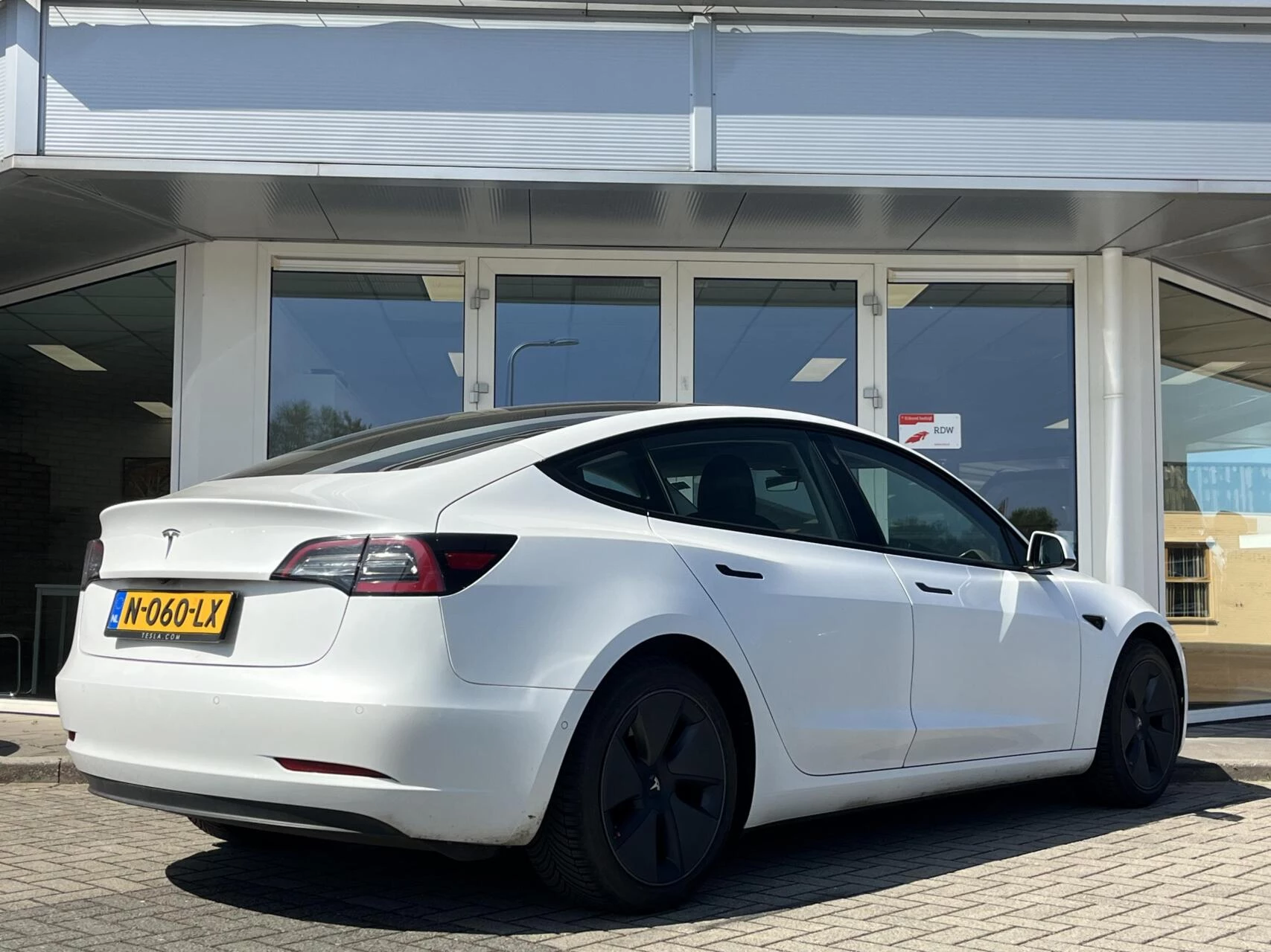 Hoofdafbeelding Tesla Model 3