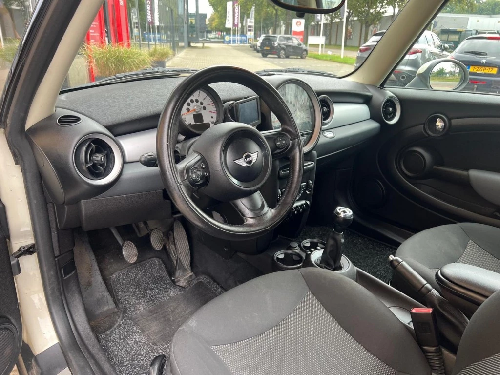 Hoofdafbeelding MINI One