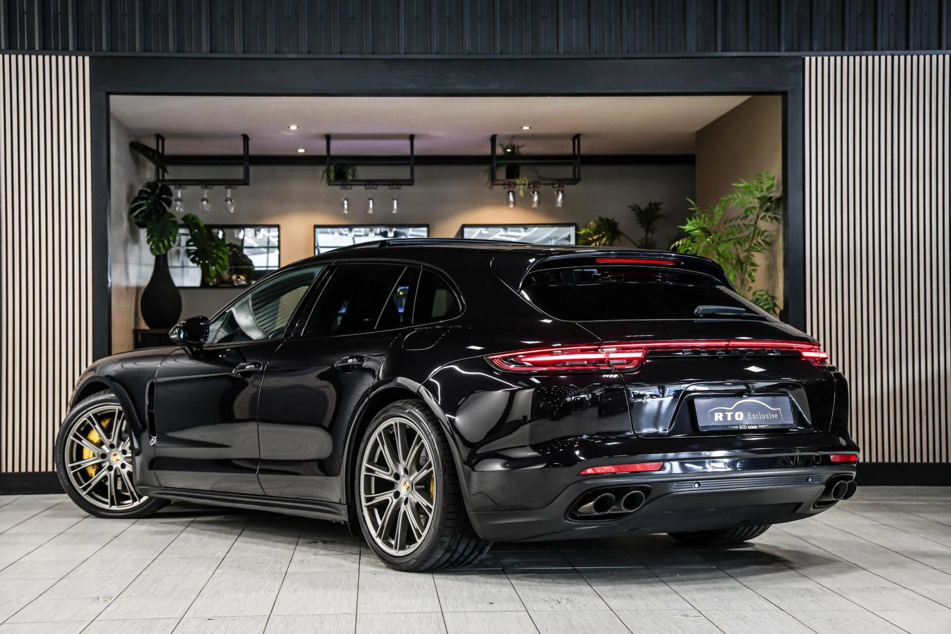 Hoofdafbeelding Porsche Panamera