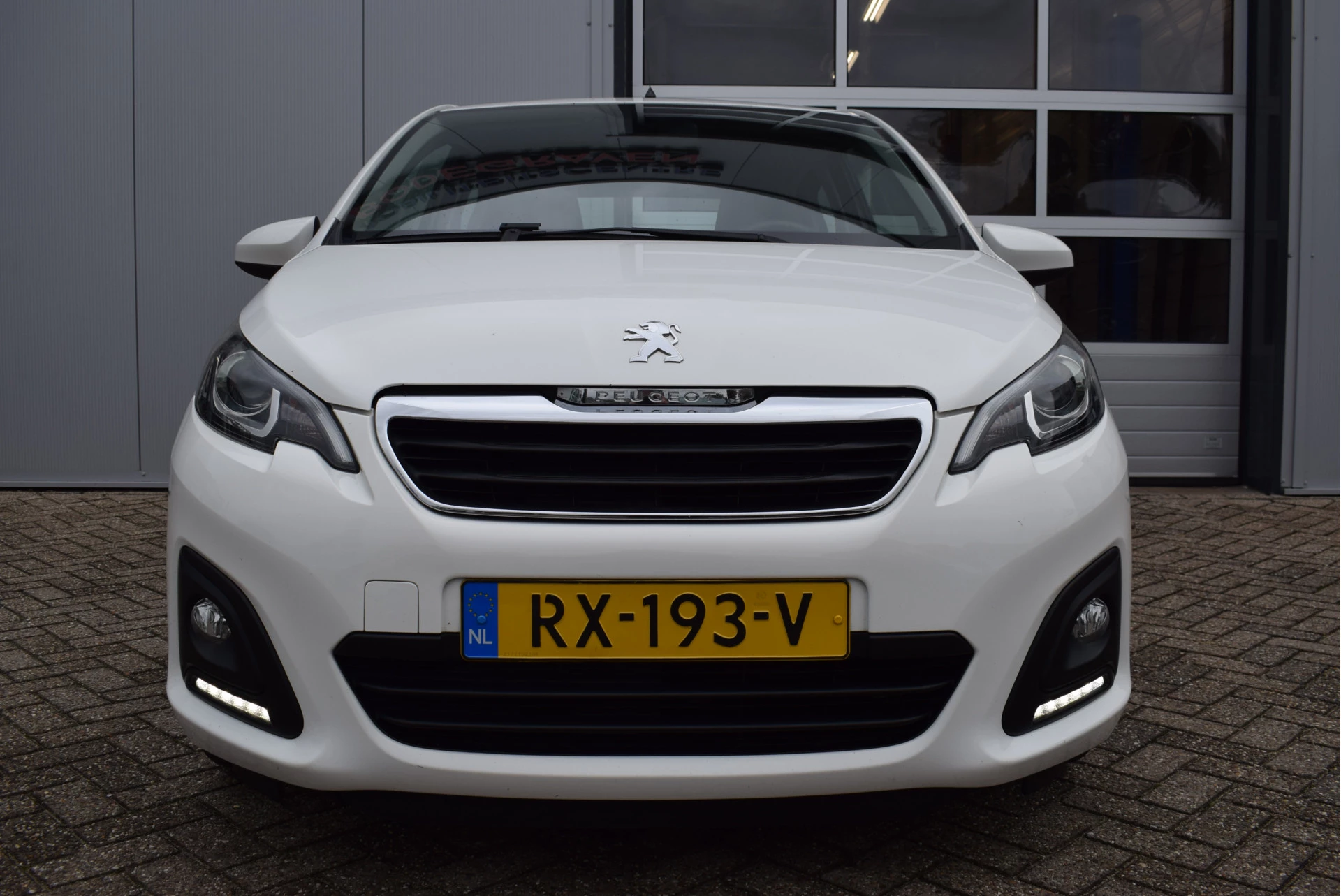 Hoofdafbeelding Peugeot 108