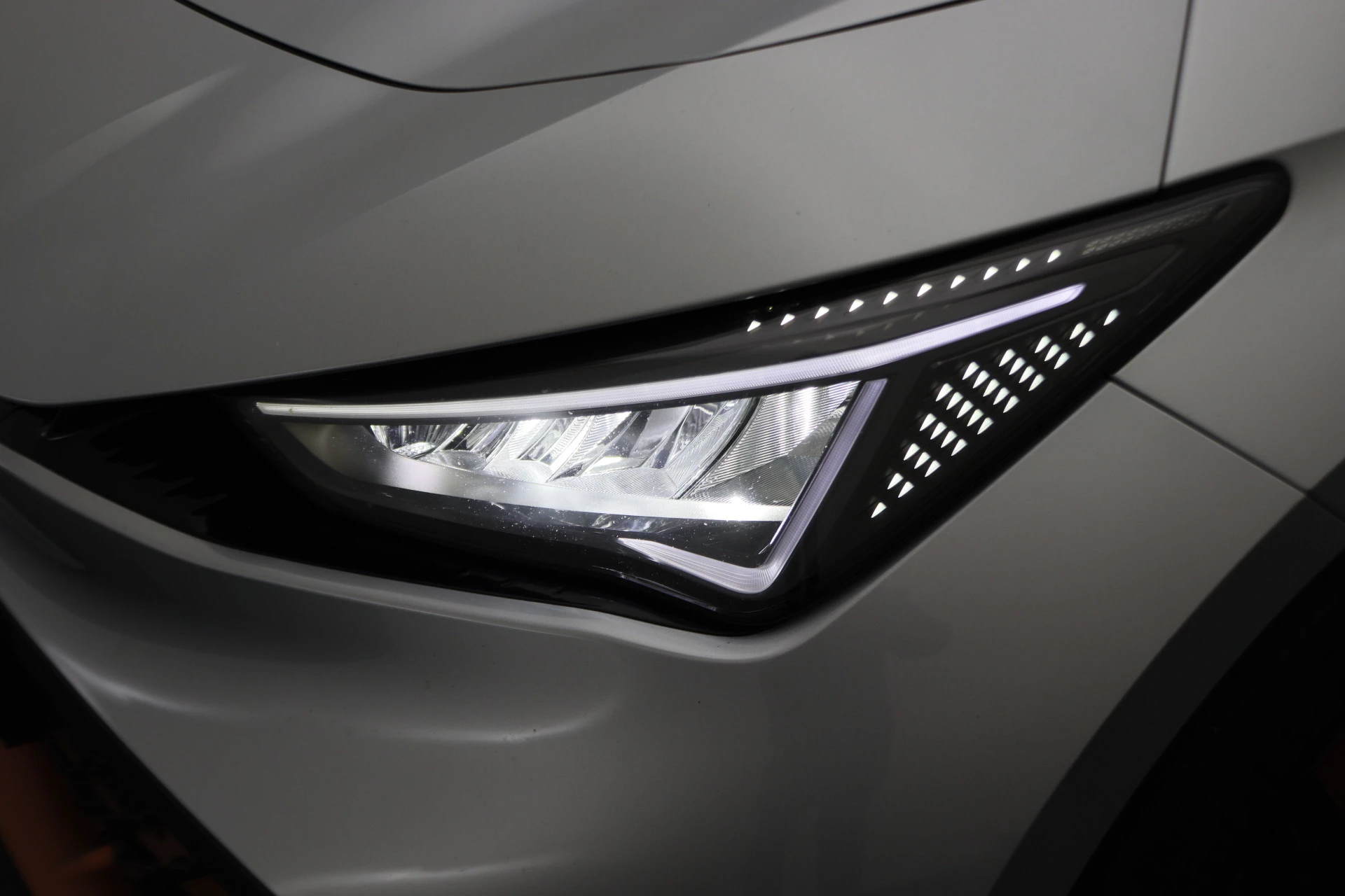 Hoofdafbeelding CUPRA Born