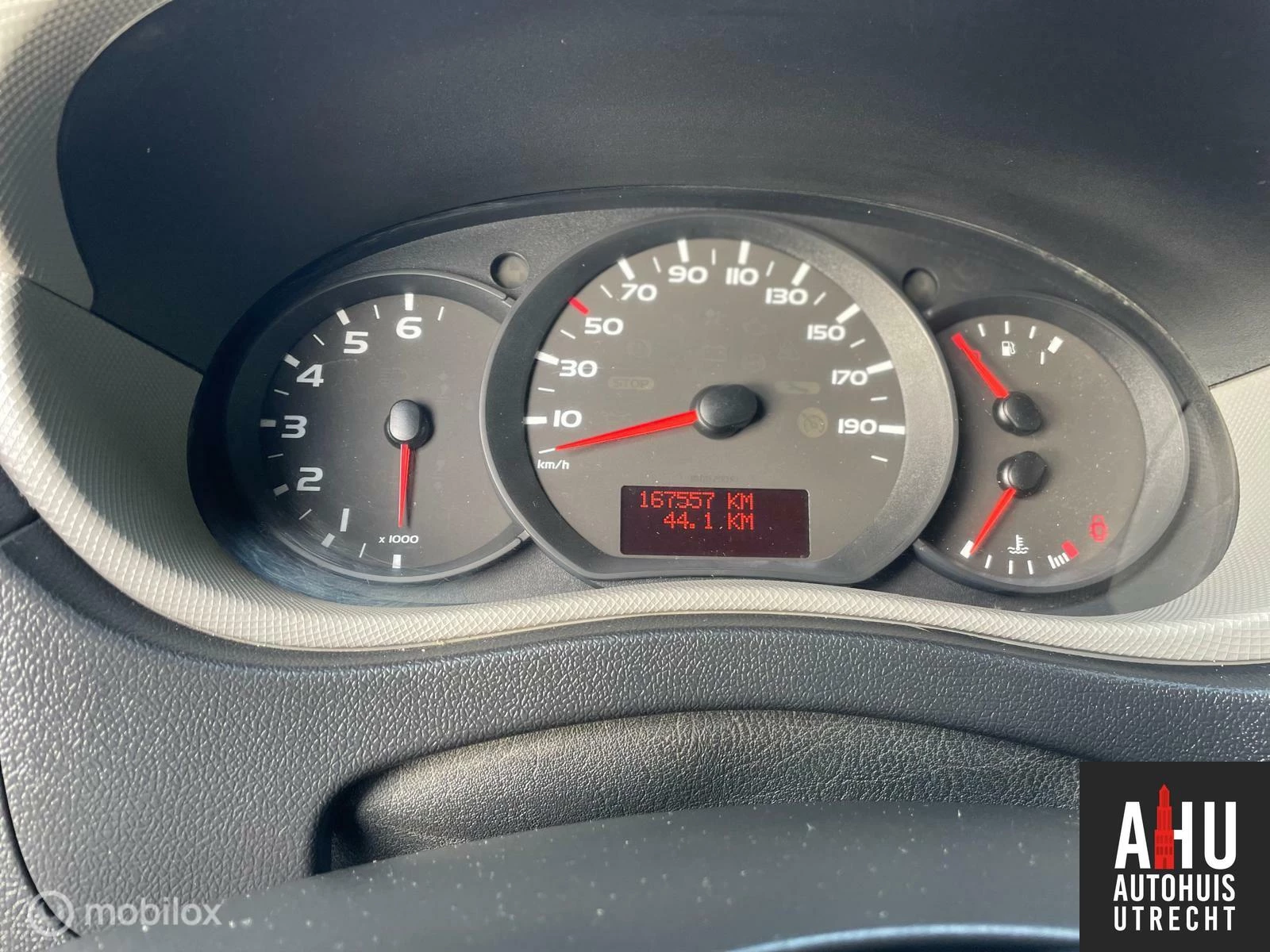 Hoofdafbeelding Nissan NV400