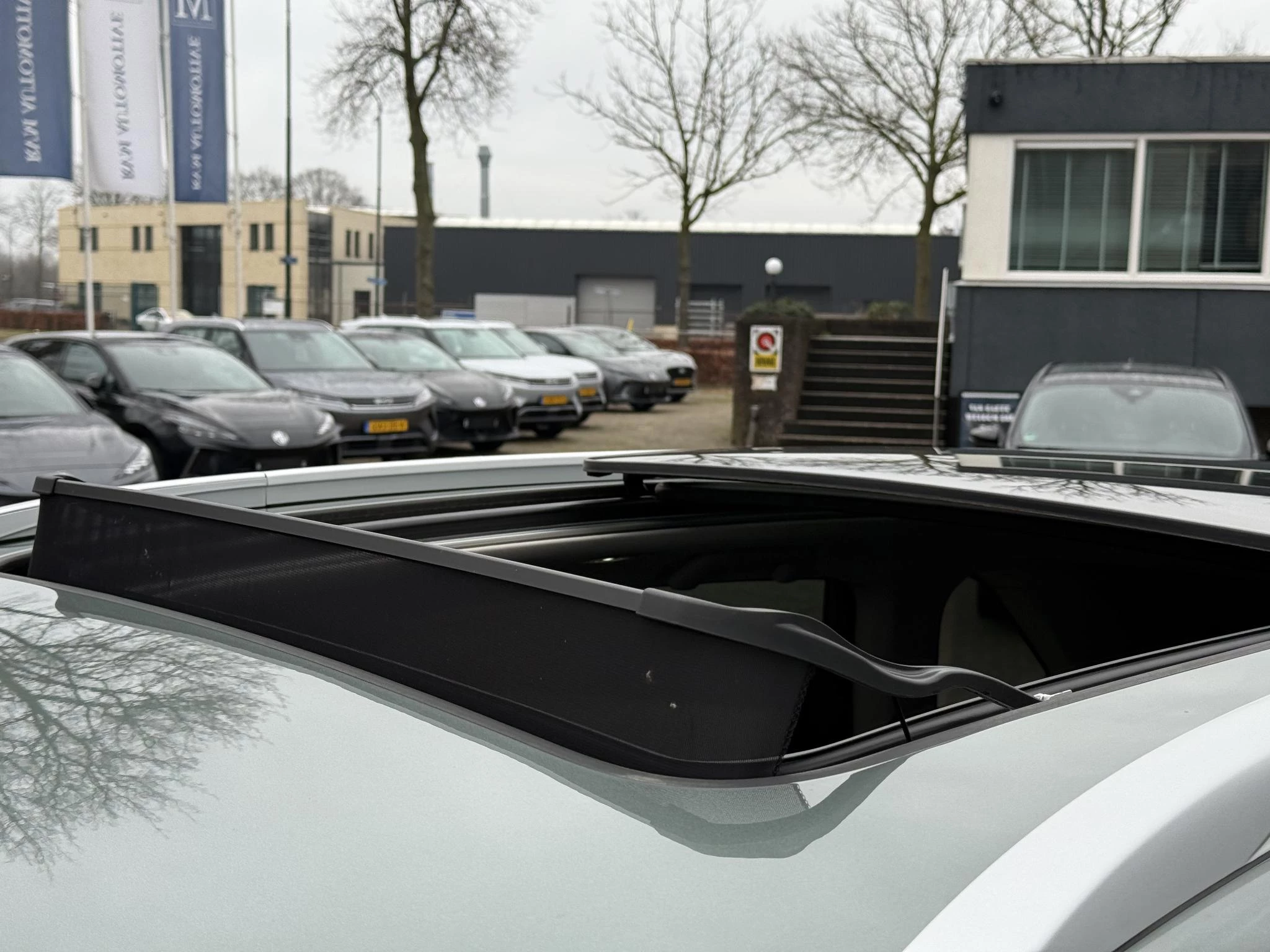 Hoofdafbeelding DFSK E5 PHEV