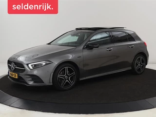 Mercedes-Benz A-klasse 250e AMG Limited | Panoramadak | Trekhaak |  Carplay | Matrix LED | Keyless | Camera | Stoelverwarming | Memory | Sfeerverlichting | Navigatie | Park Assist | Widescreen | PHEV | Plug In