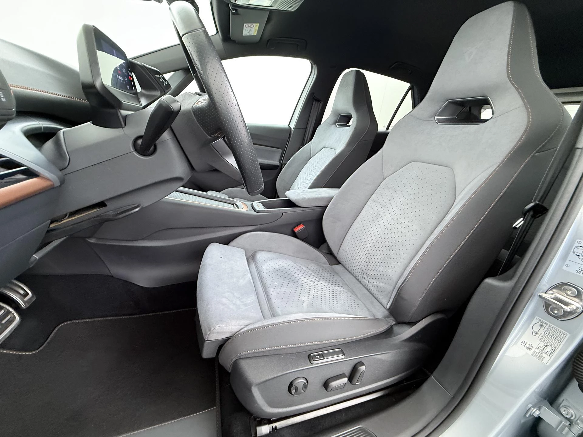 Hoofdafbeelding CUPRA Born