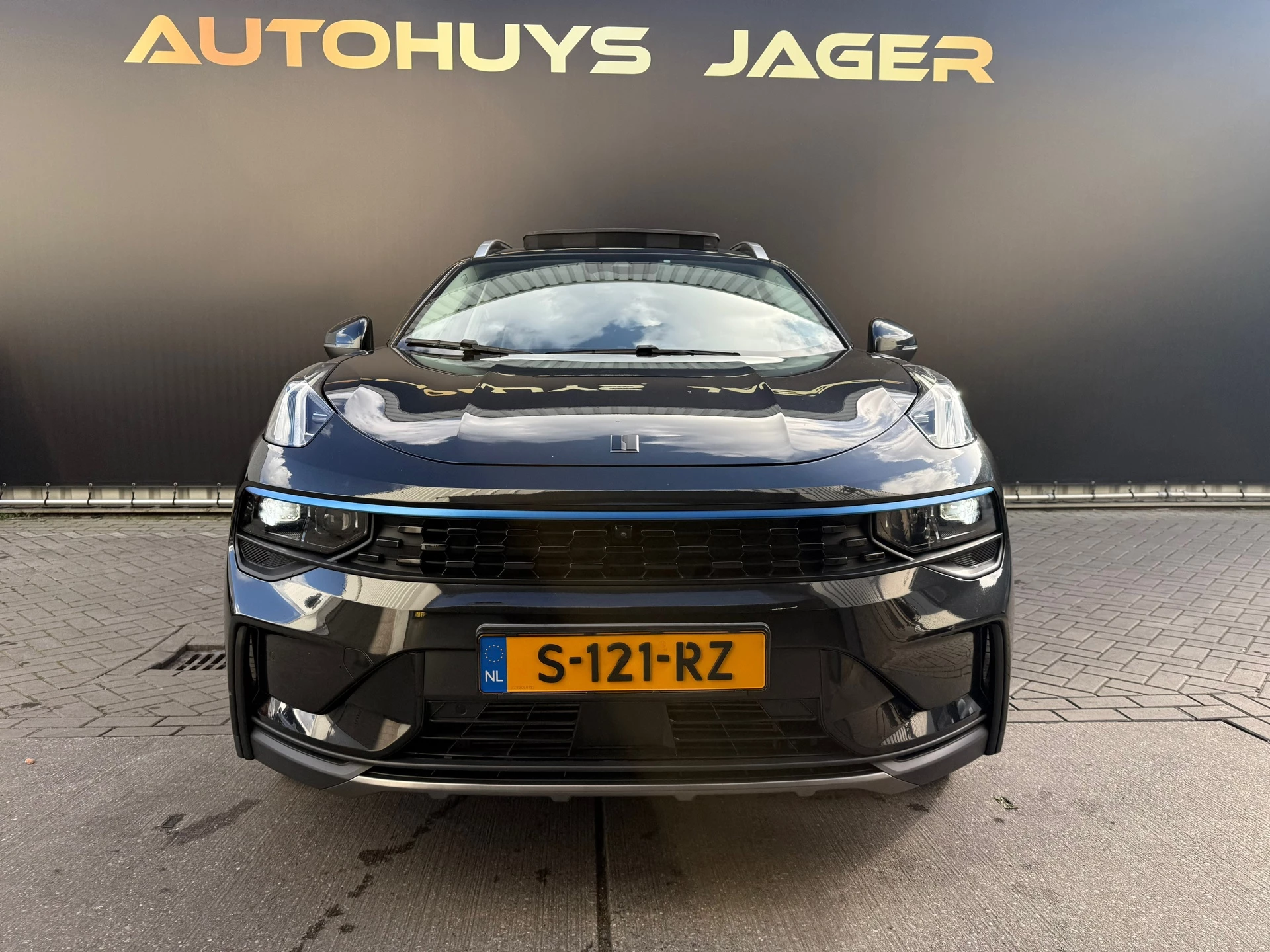 Hoofdafbeelding Lynk & Co 01