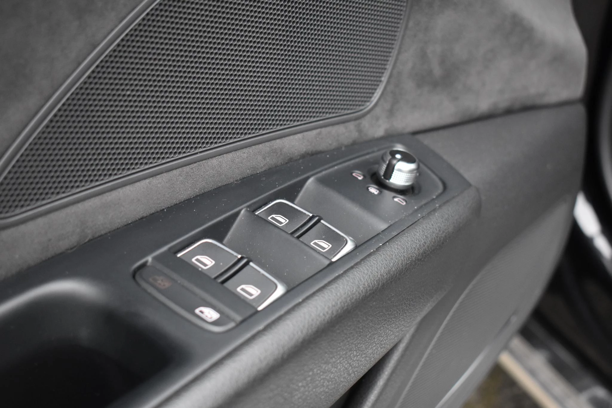 Hoofdafbeelding Audi A8