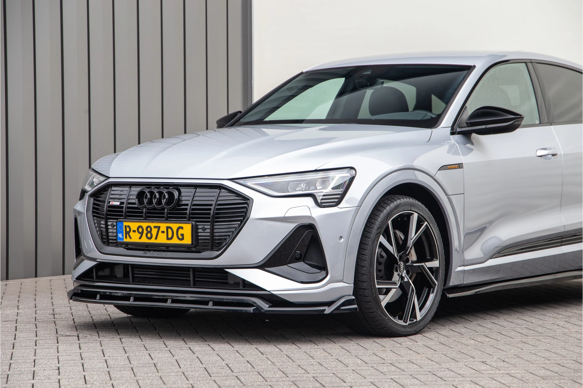 Hoofdafbeelding Audi e-tron