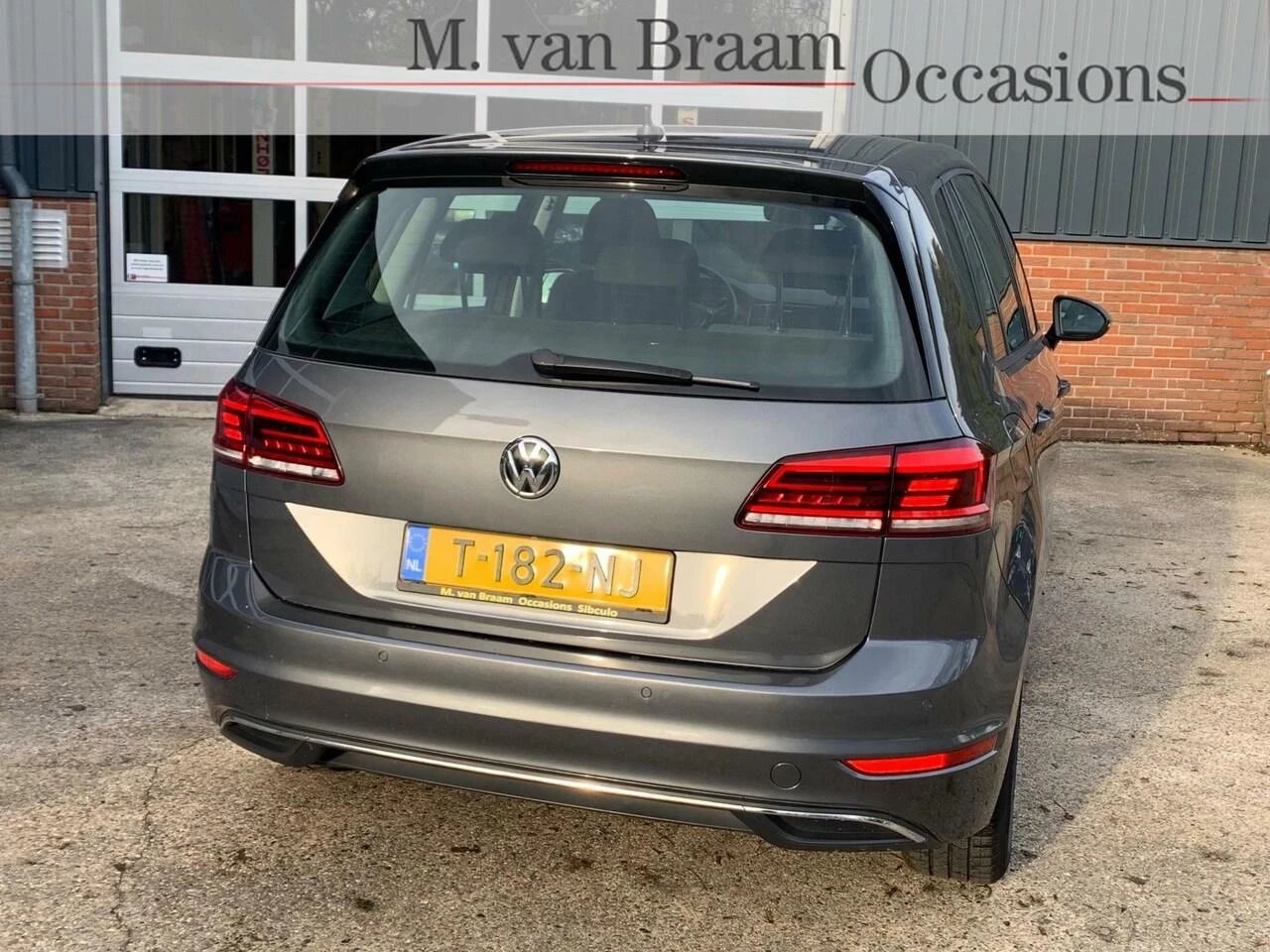 Hoofdafbeelding Volkswagen Golf Sportsvan