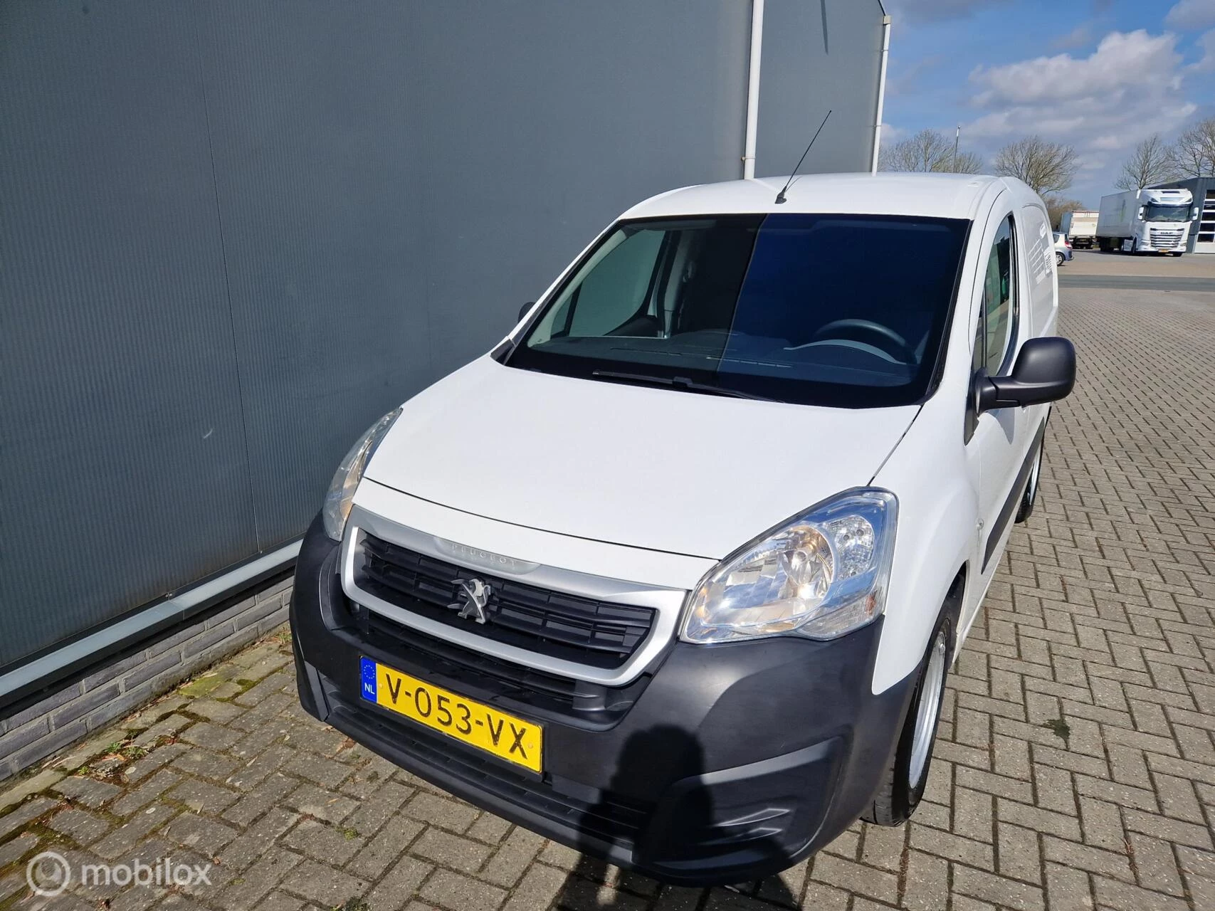 Hoofdafbeelding Peugeot Partner