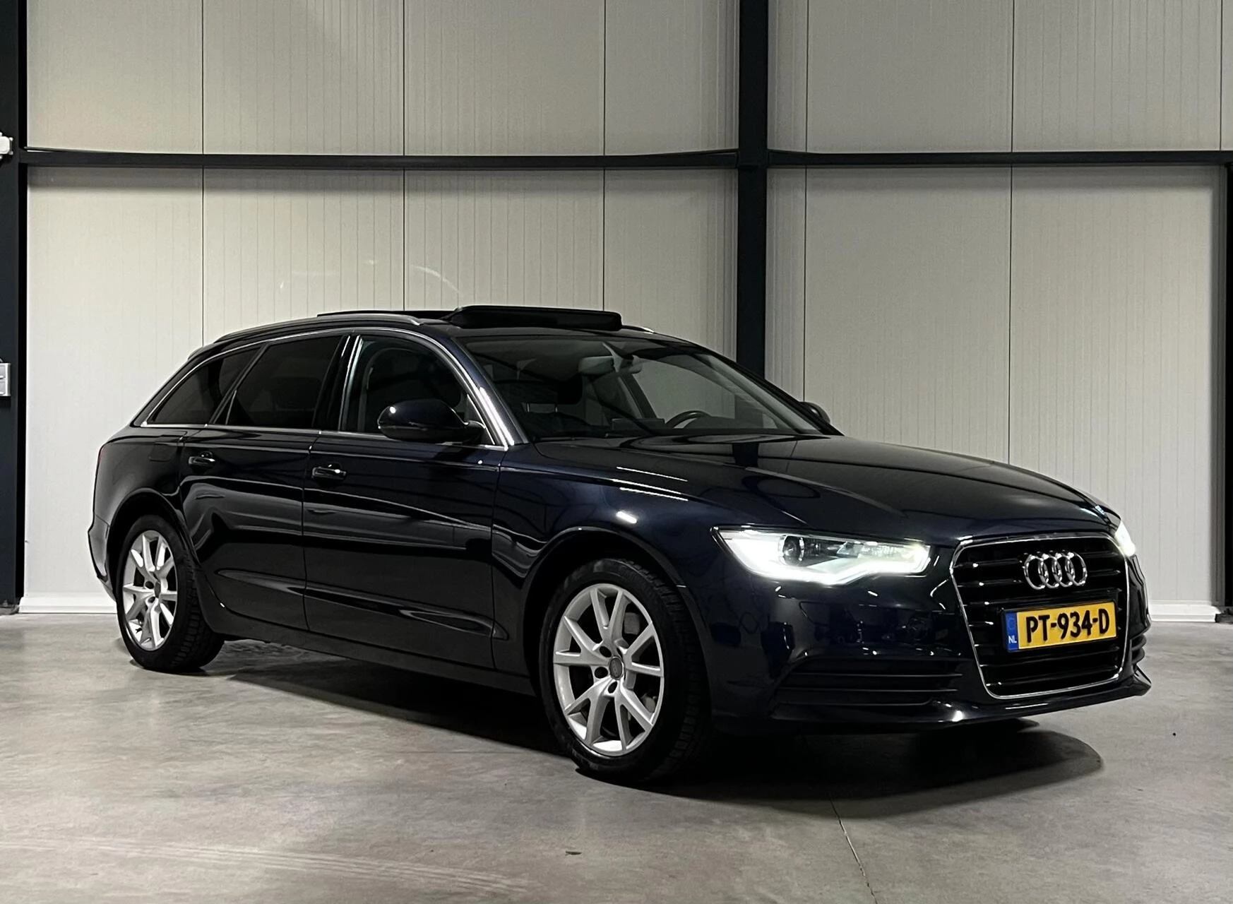 Hoofdafbeelding Audi A6