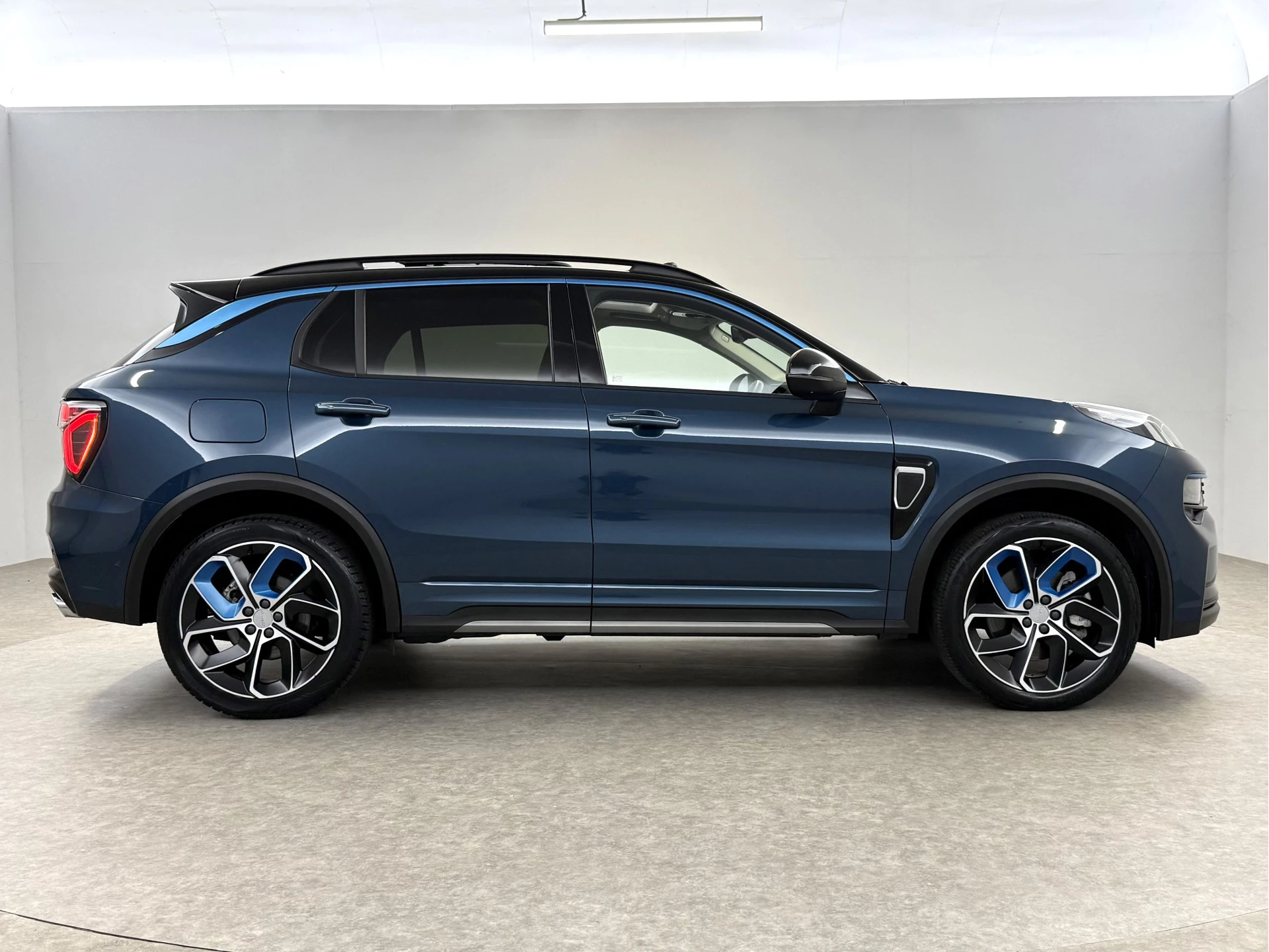 Hoofdafbeelding Lynk & Co 01