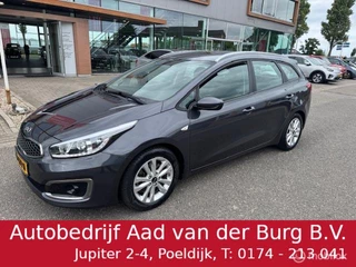 Hoofdafbeelding Kia cee'd Kia cee'd 1.0T  Stationwagen,  Naviagtie , Trakhaak , Airco , Electr ramen , Centrale deur vergrendeling met afstandbediening  , Velgen , Cruise controle 1e eigenaar , goed onderhouden